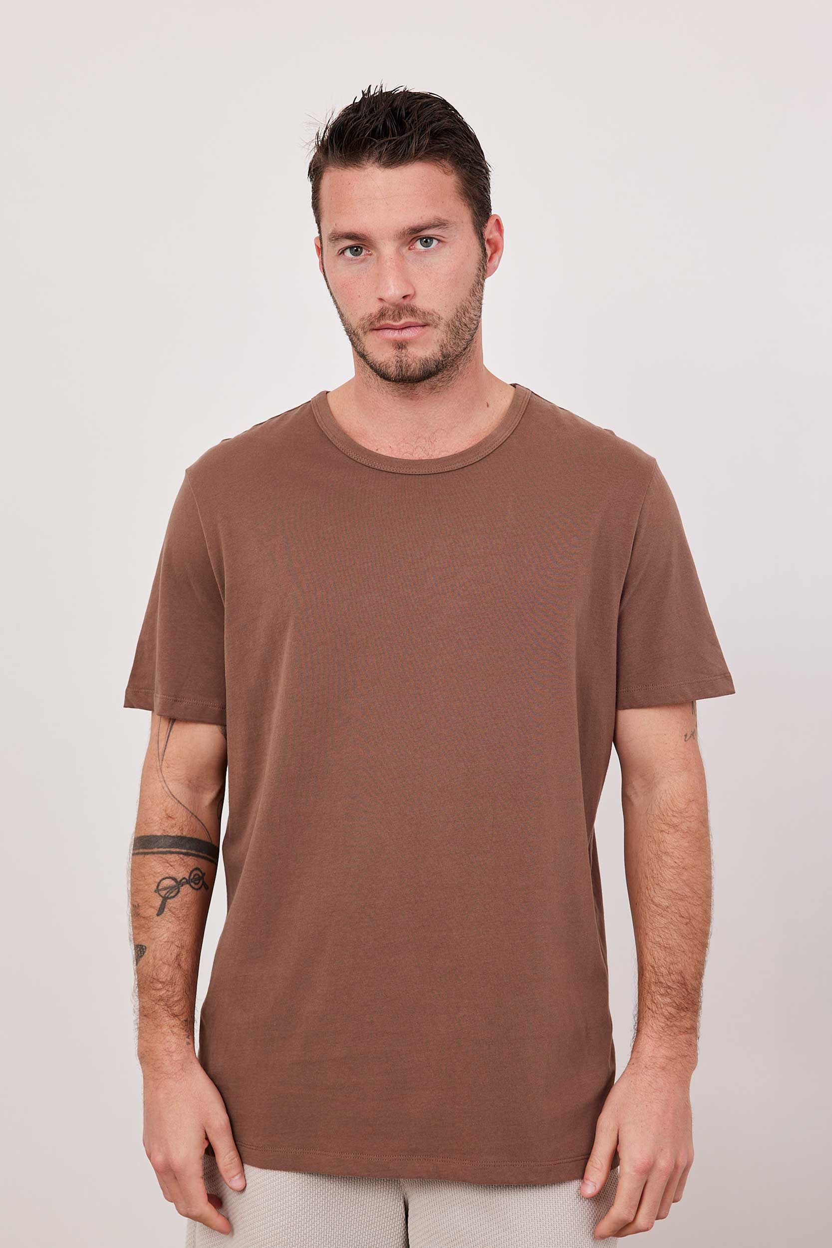 חולצת בייסיק גזרה רחבה