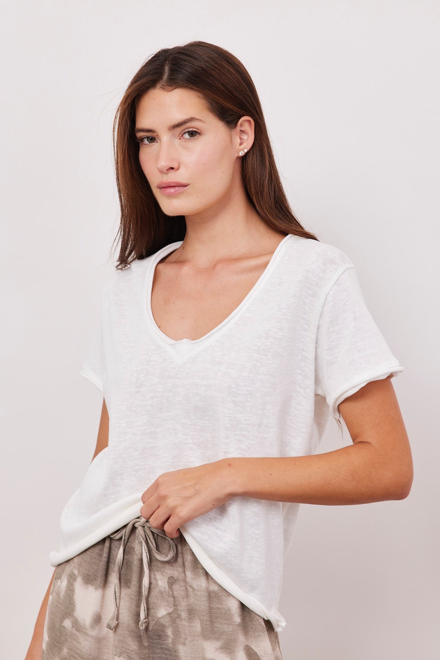 טישרט וי סיומת פרומה