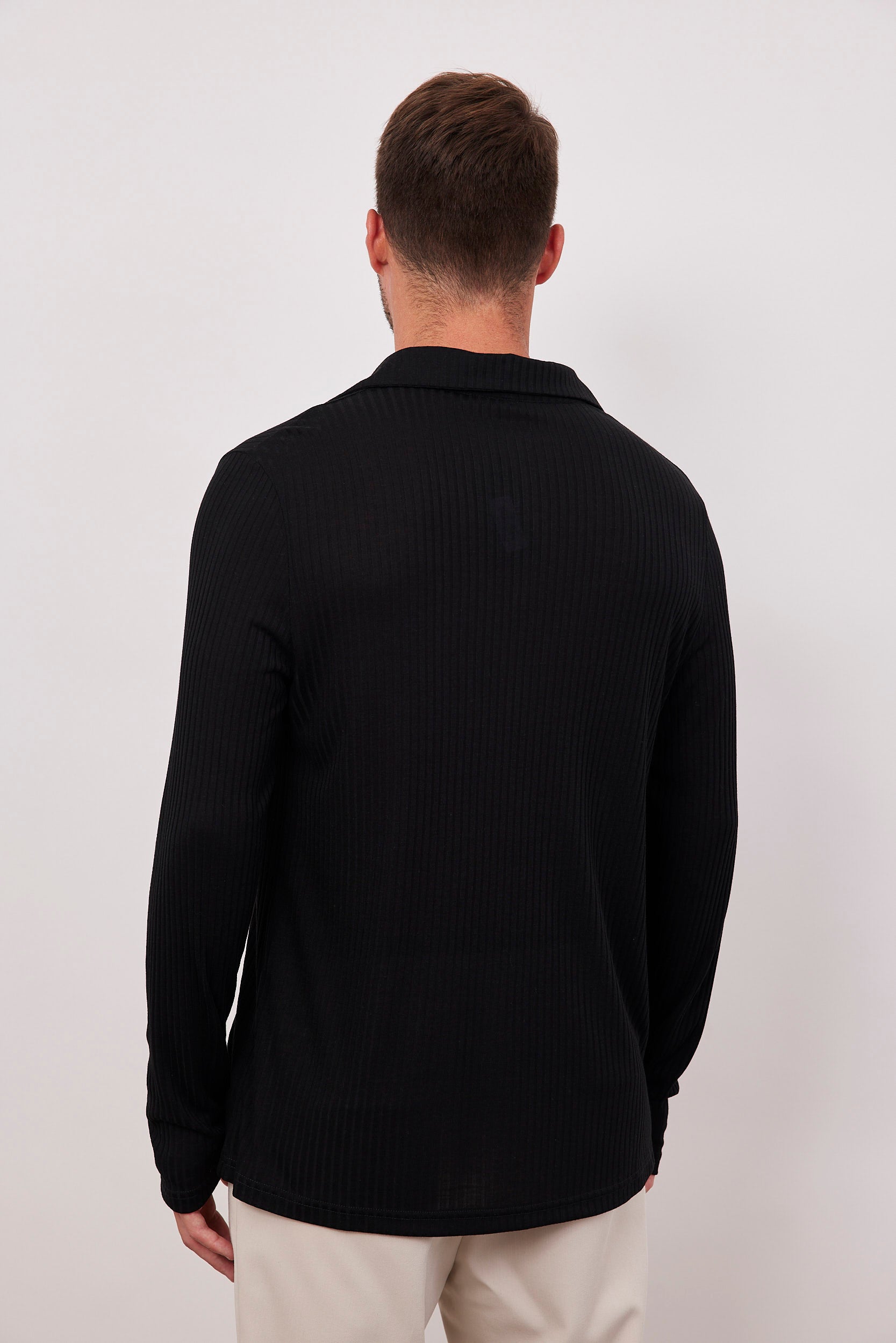 חולצה מכופתרת רכה בטקסטורת פסים