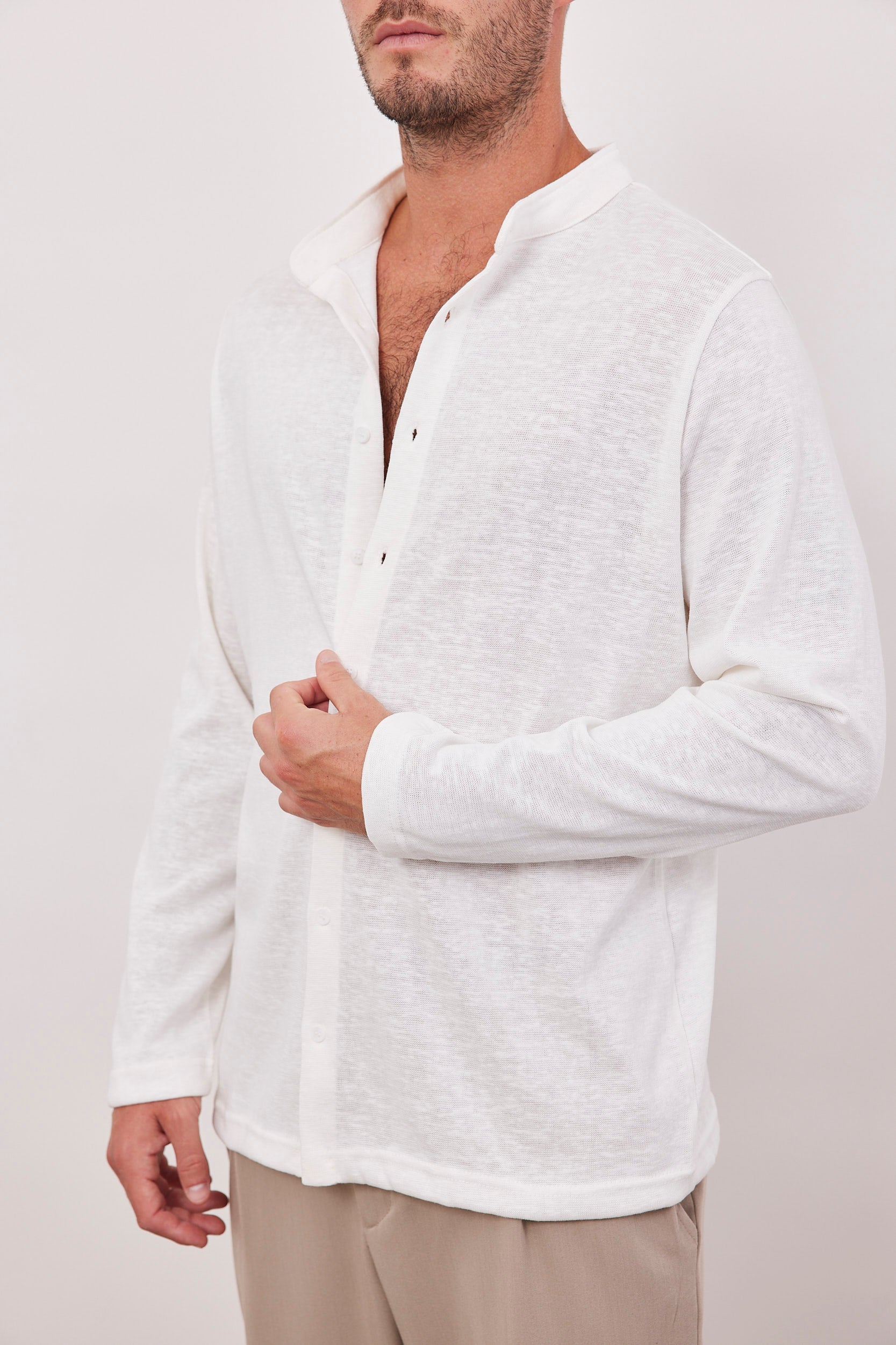 חולצה מכופתרת ארוכה מראה פשתן