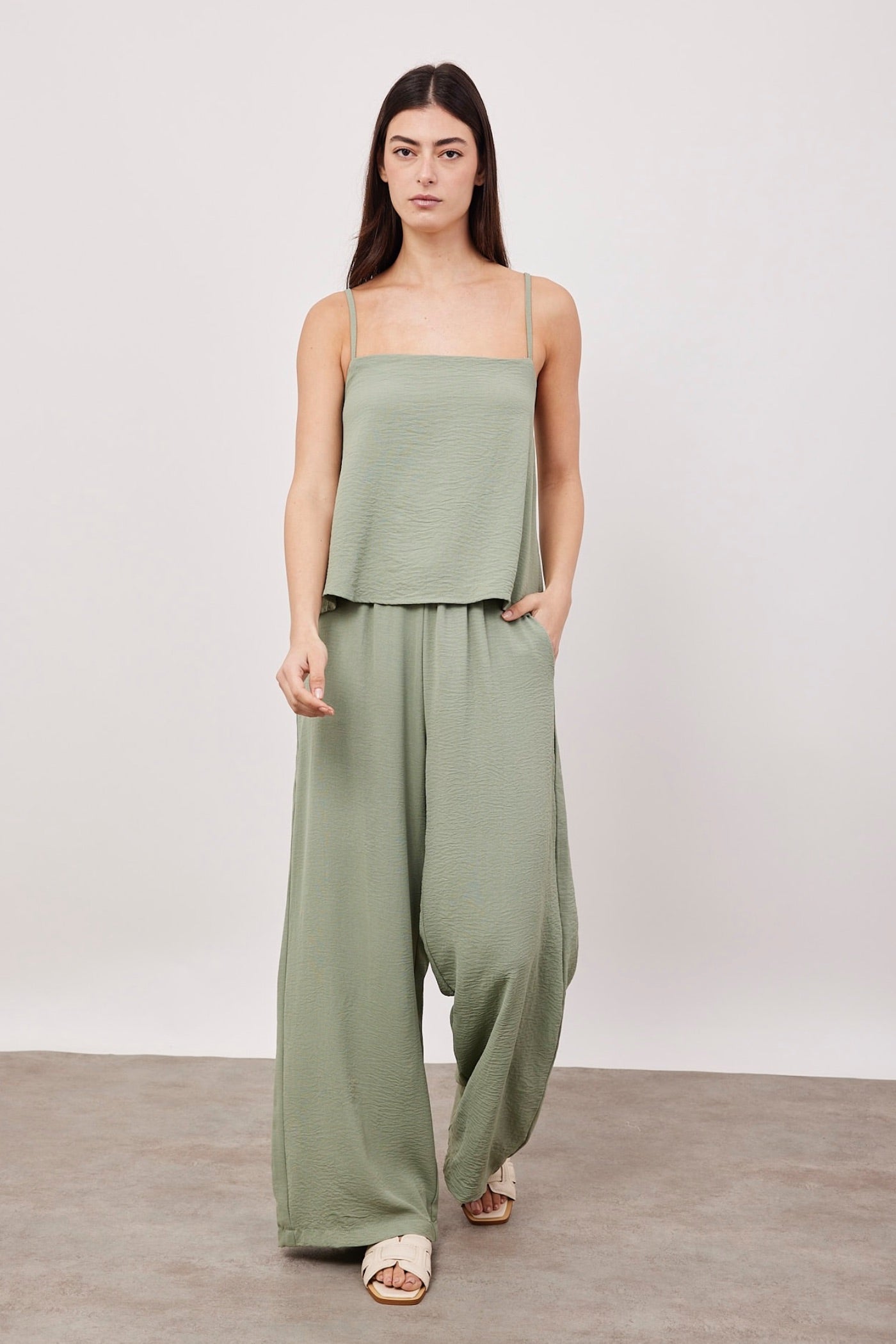 חליפת גופייה בטקסטורה - ITAY BRANDS