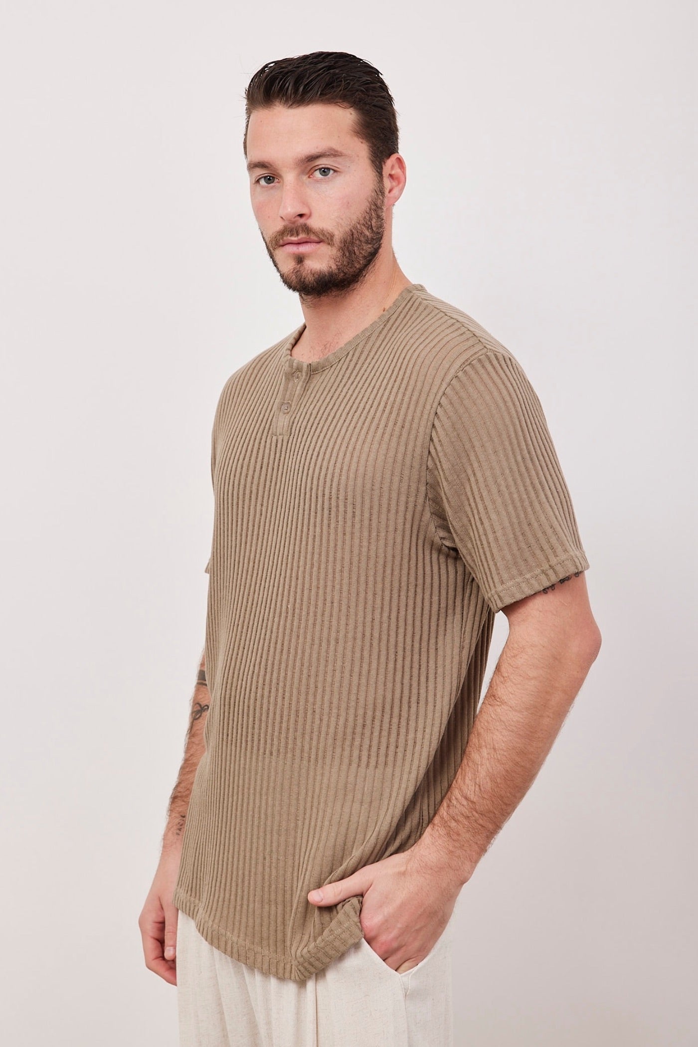 חולצת פסים שקפקפה בשילוב כפתורים - ITAY BRANDS