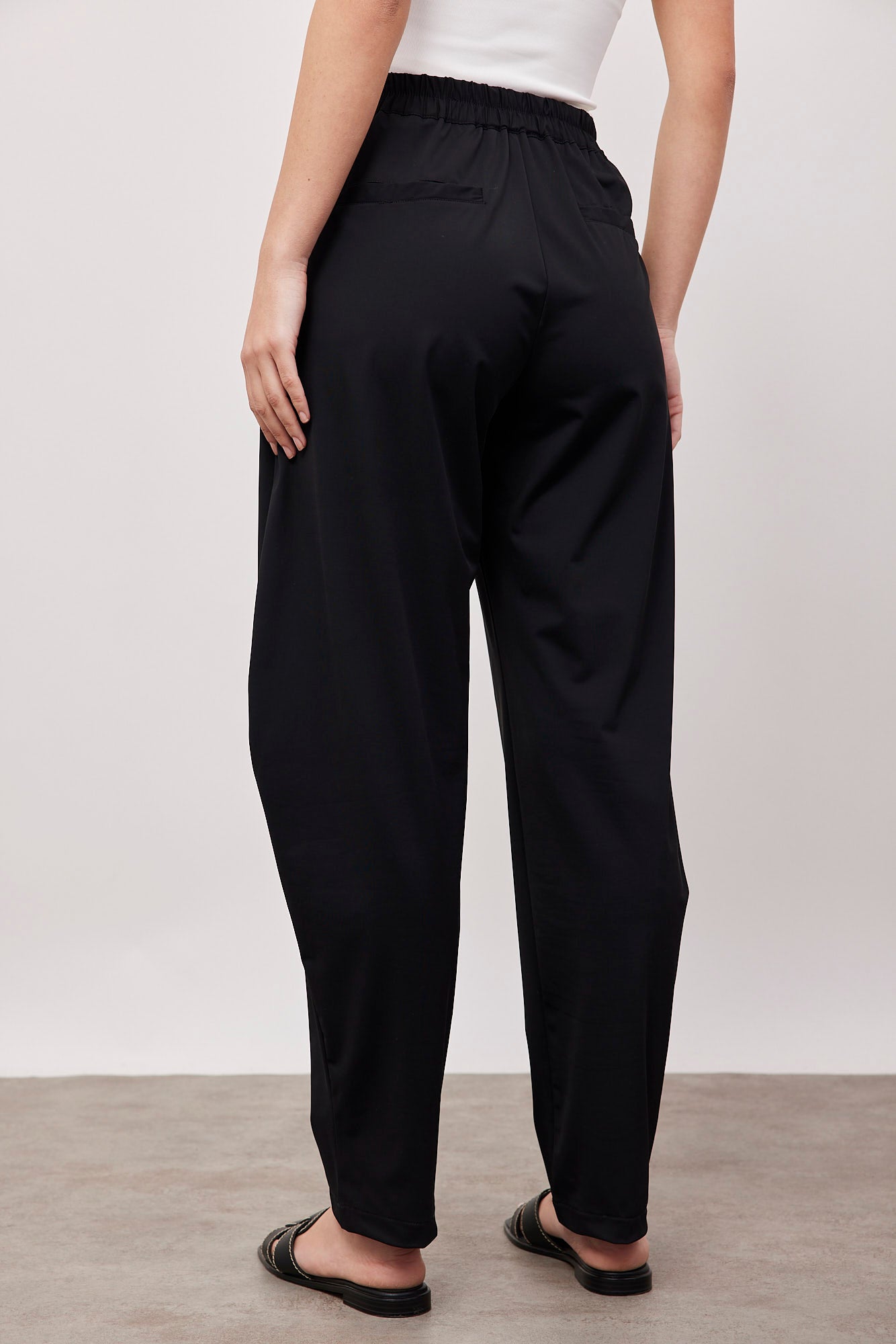 מכנסי ניילון בלון במראה מחוייט - ITAY BRANDS