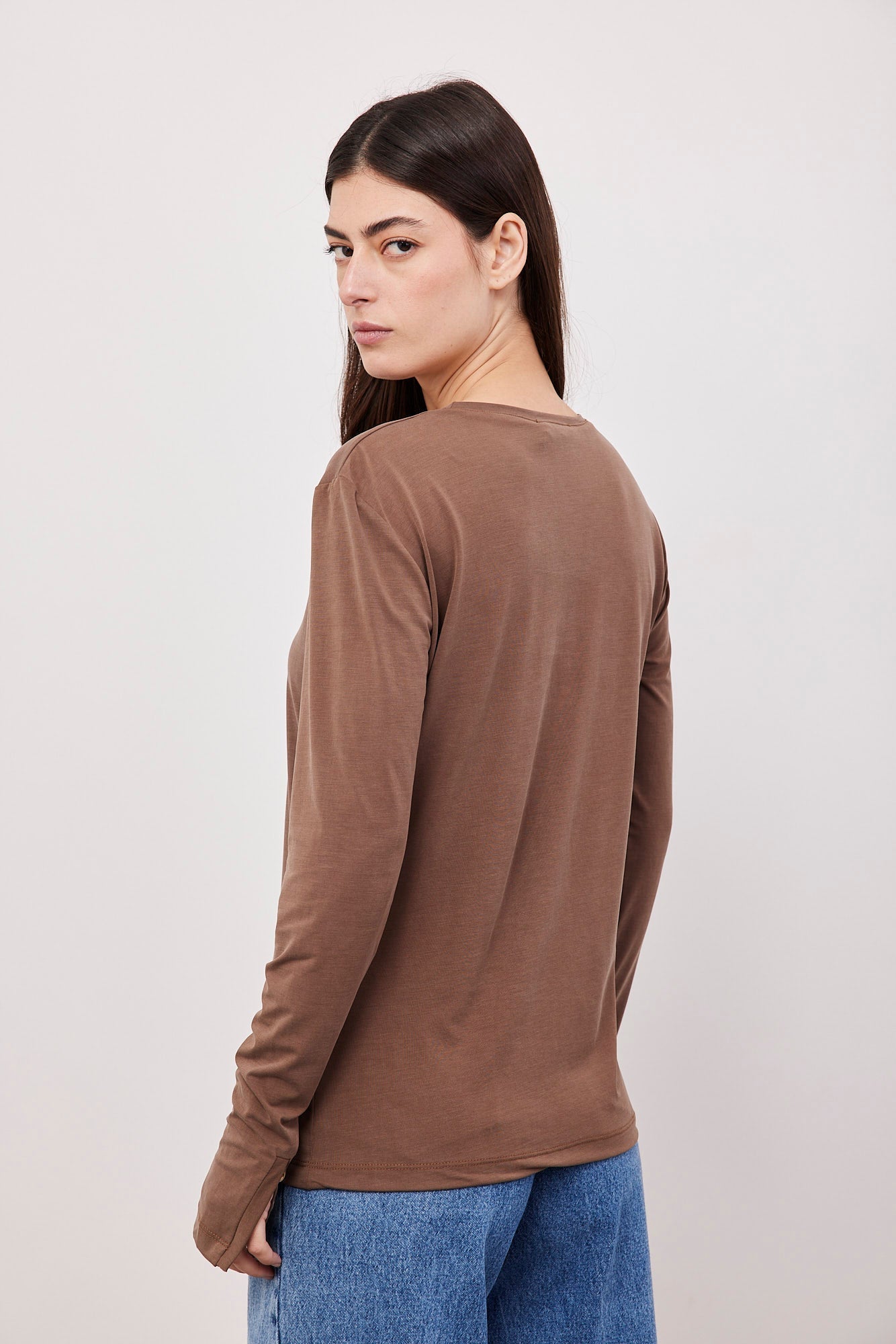 חולצה ארוכה דקה עם כפתורים בשרוול - ITAY BRANDS