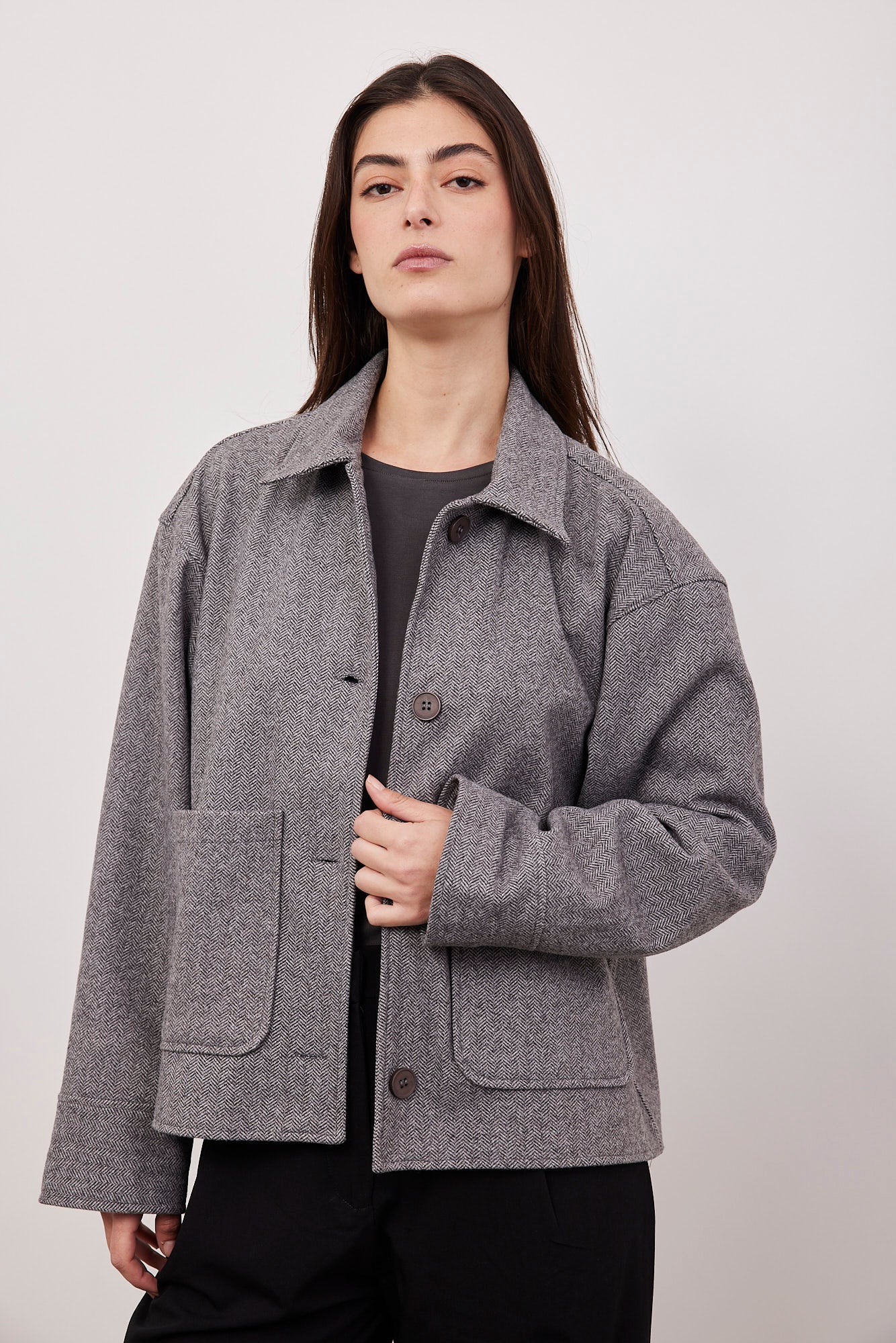 ג'קט בסגנון צמרירי עם כיסים קדמיים - ITAY BRANDS