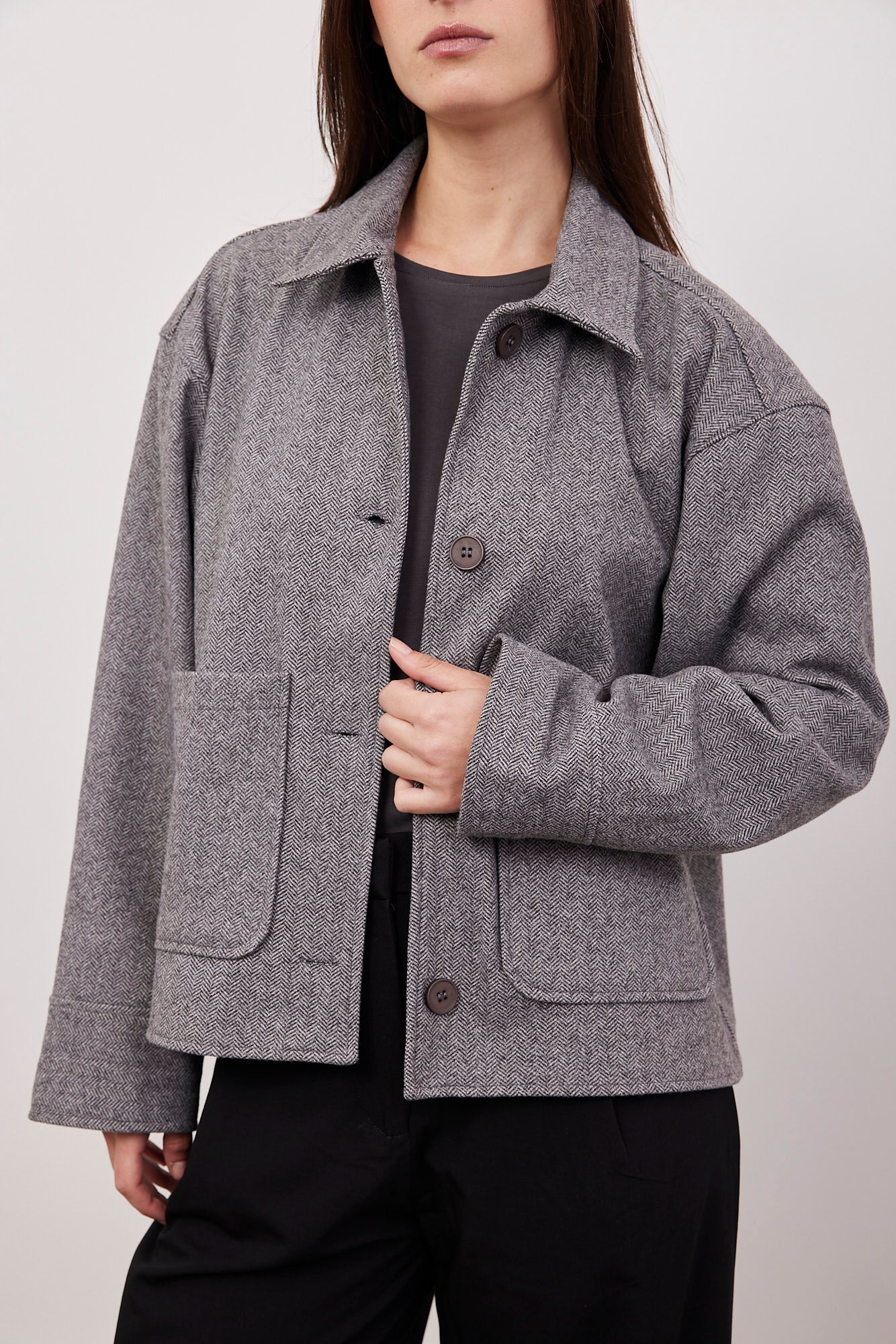 ג'קט בסגנון צמרירי עם כיסים קדמיים - ITAY BRANDS