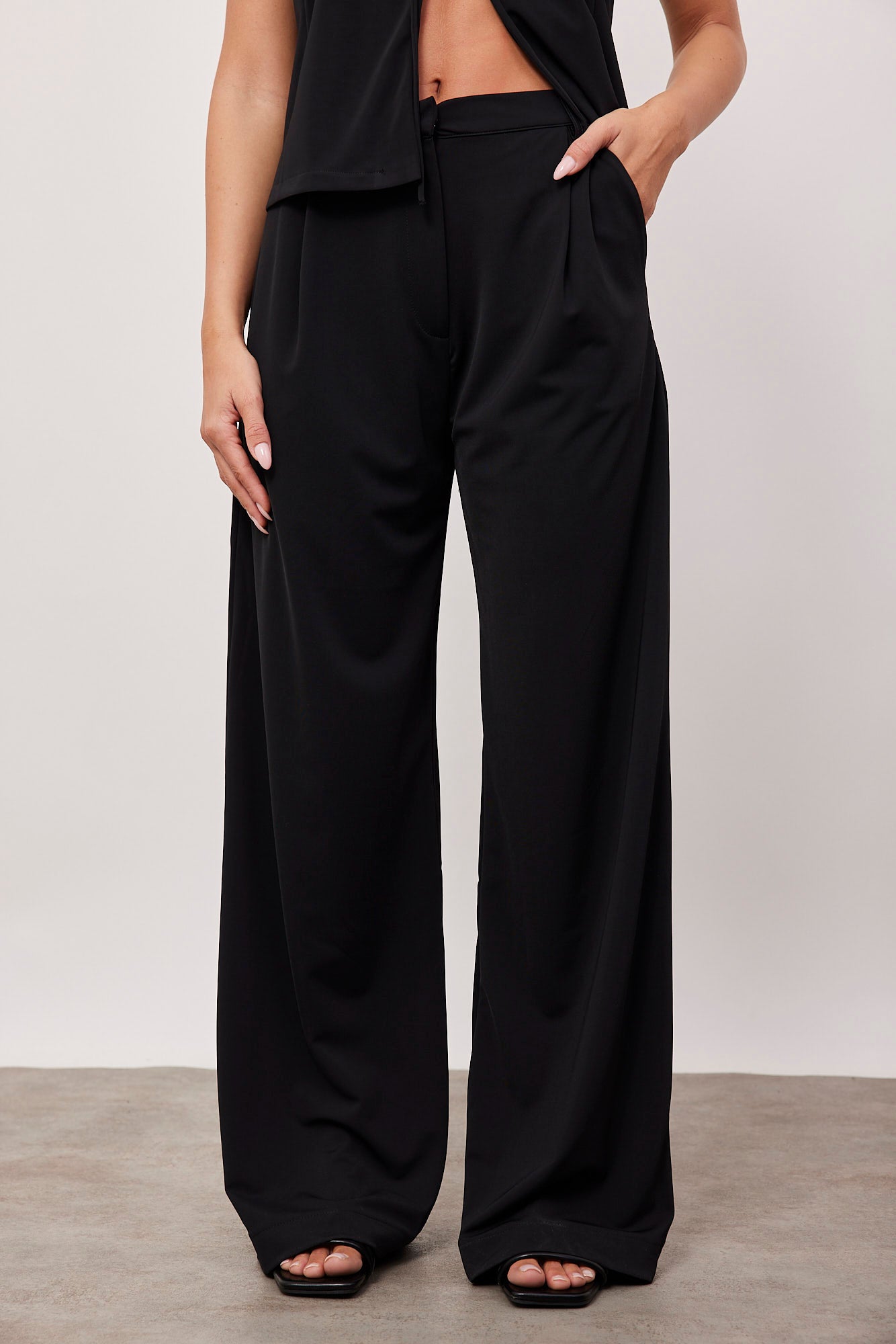 מכנסיים מחויטים מבד נשפך - ITAY BRANDS