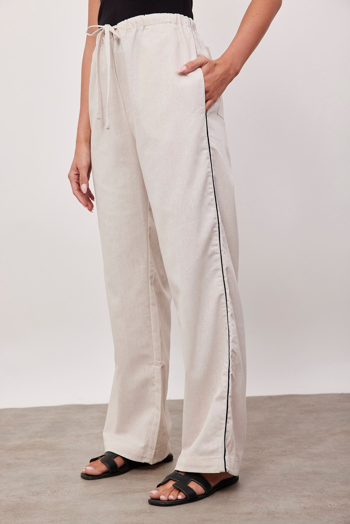 מכנסיים בשילוב פשתן עם פס צידי - ITAY BRANDS