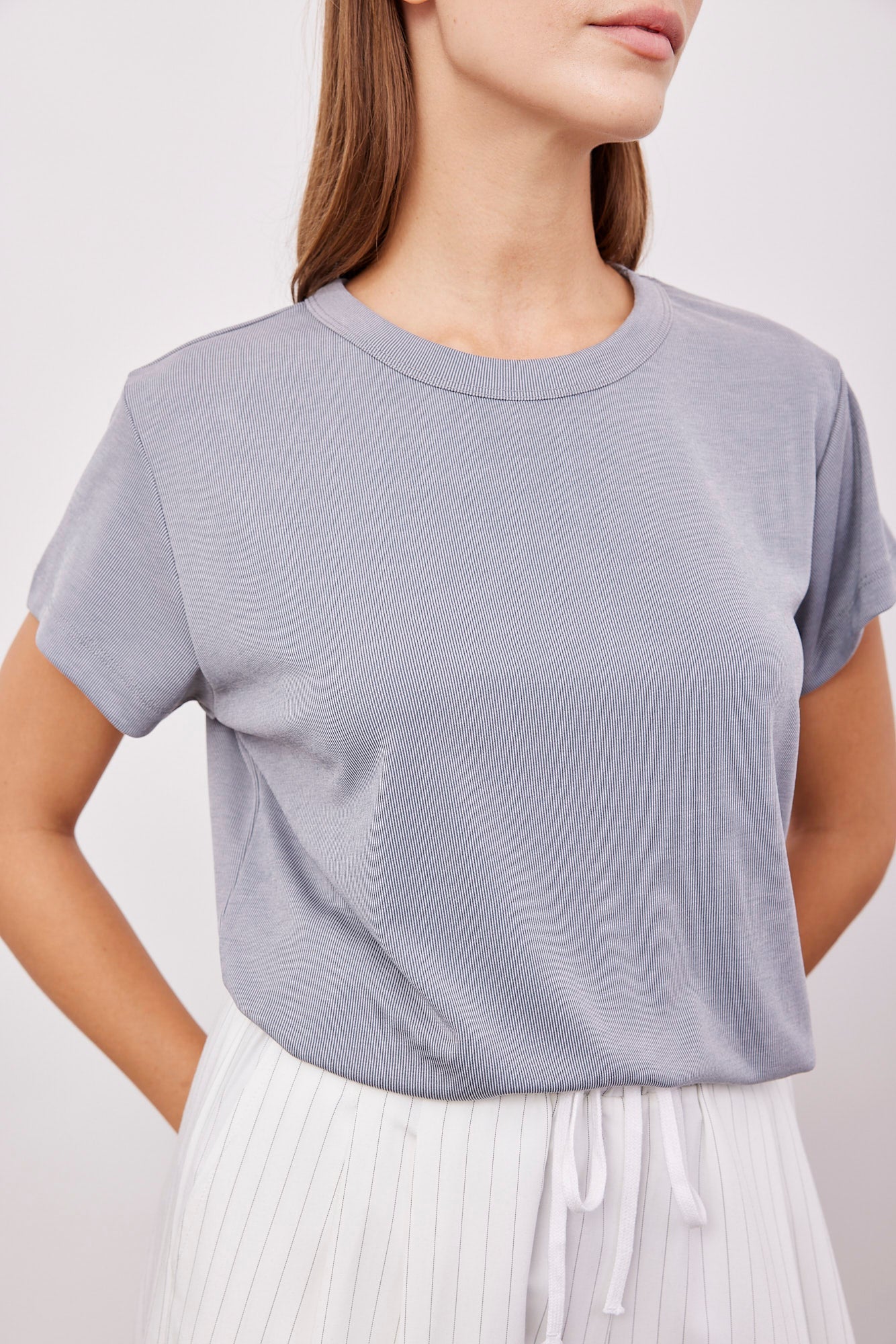 טי-שרט ניקי בד מודל - ITAY BRANDS