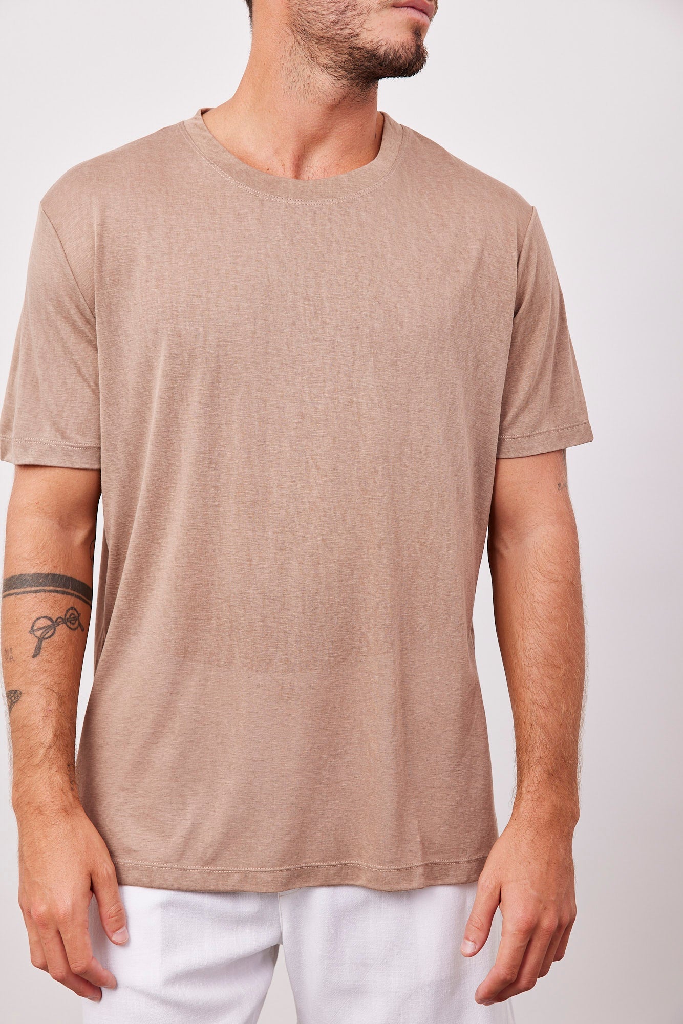 טי-שרט מבד שקפקף - ITAY BRANDS