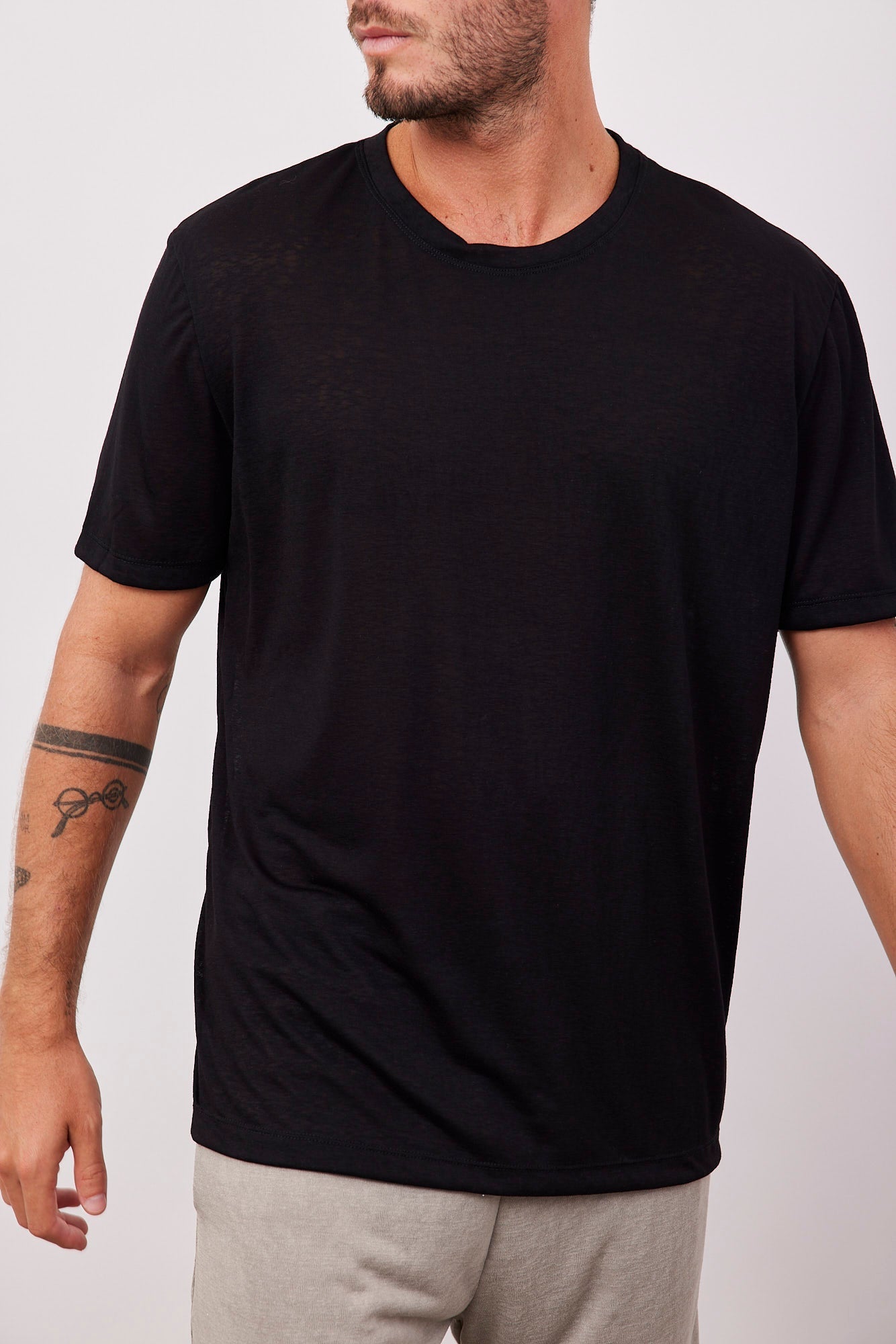 טי-שרט מבד שקפקף - ITAY BRANDS