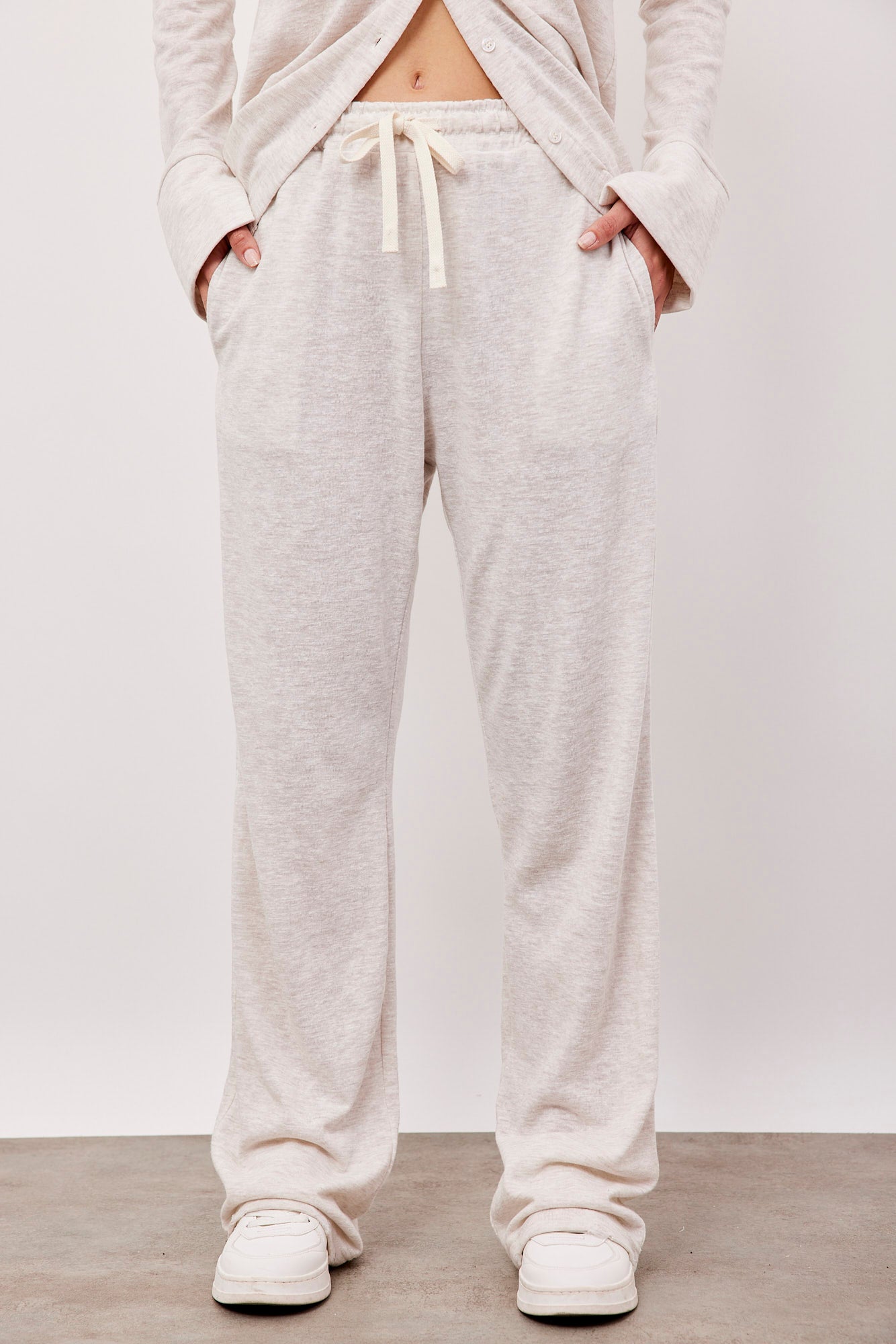 מכנסיים ארוכים במראה פשתן - ITAY BRANDS