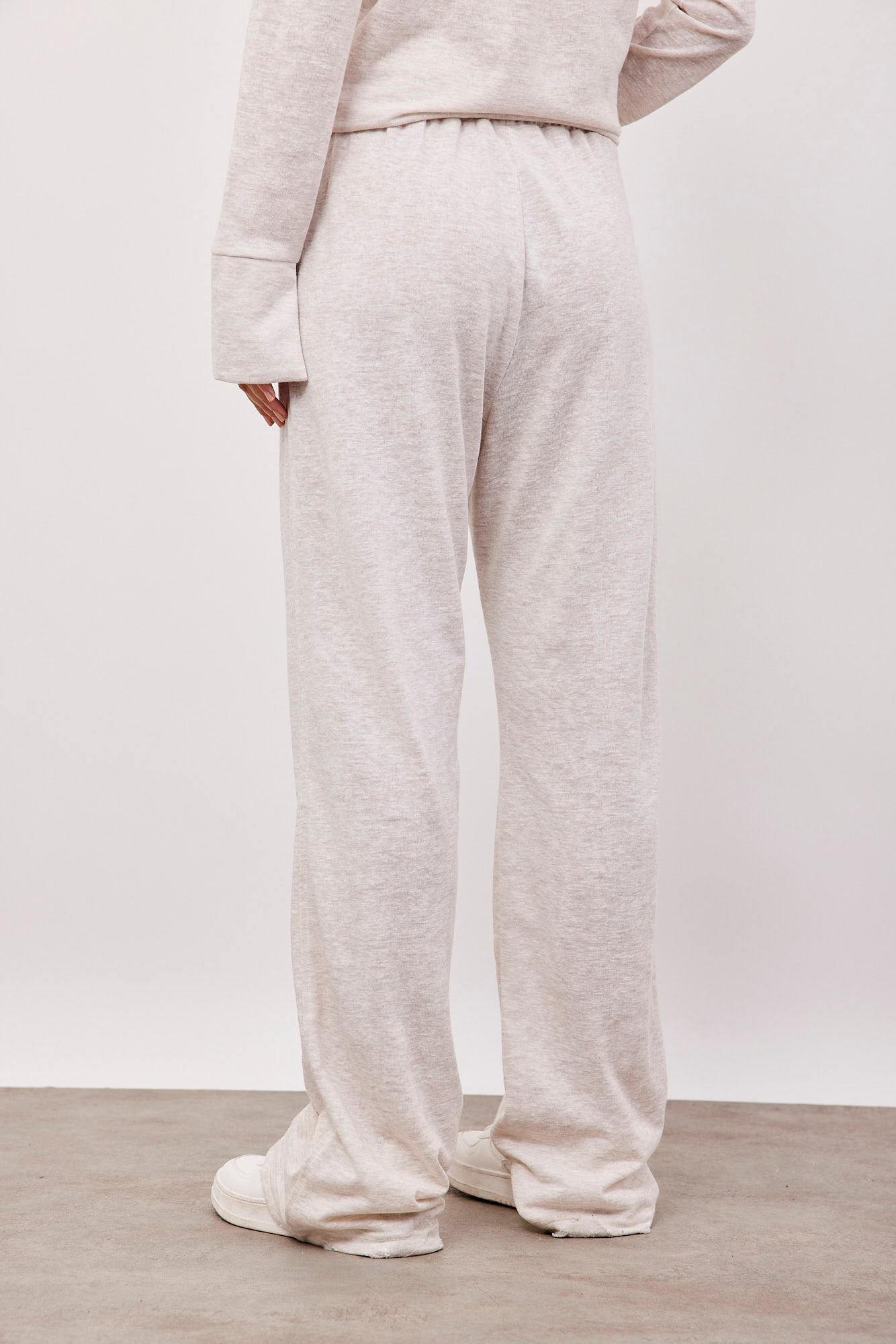 מכנסיים ארוכים במראה פשתן - ITAY BRANDS