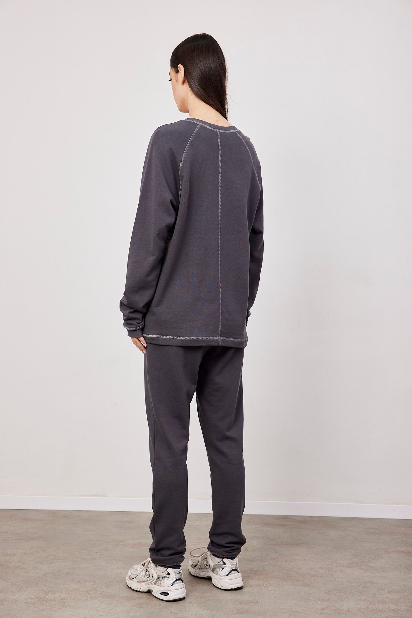 חליפה עם תיפורים - ITAY BRANDS