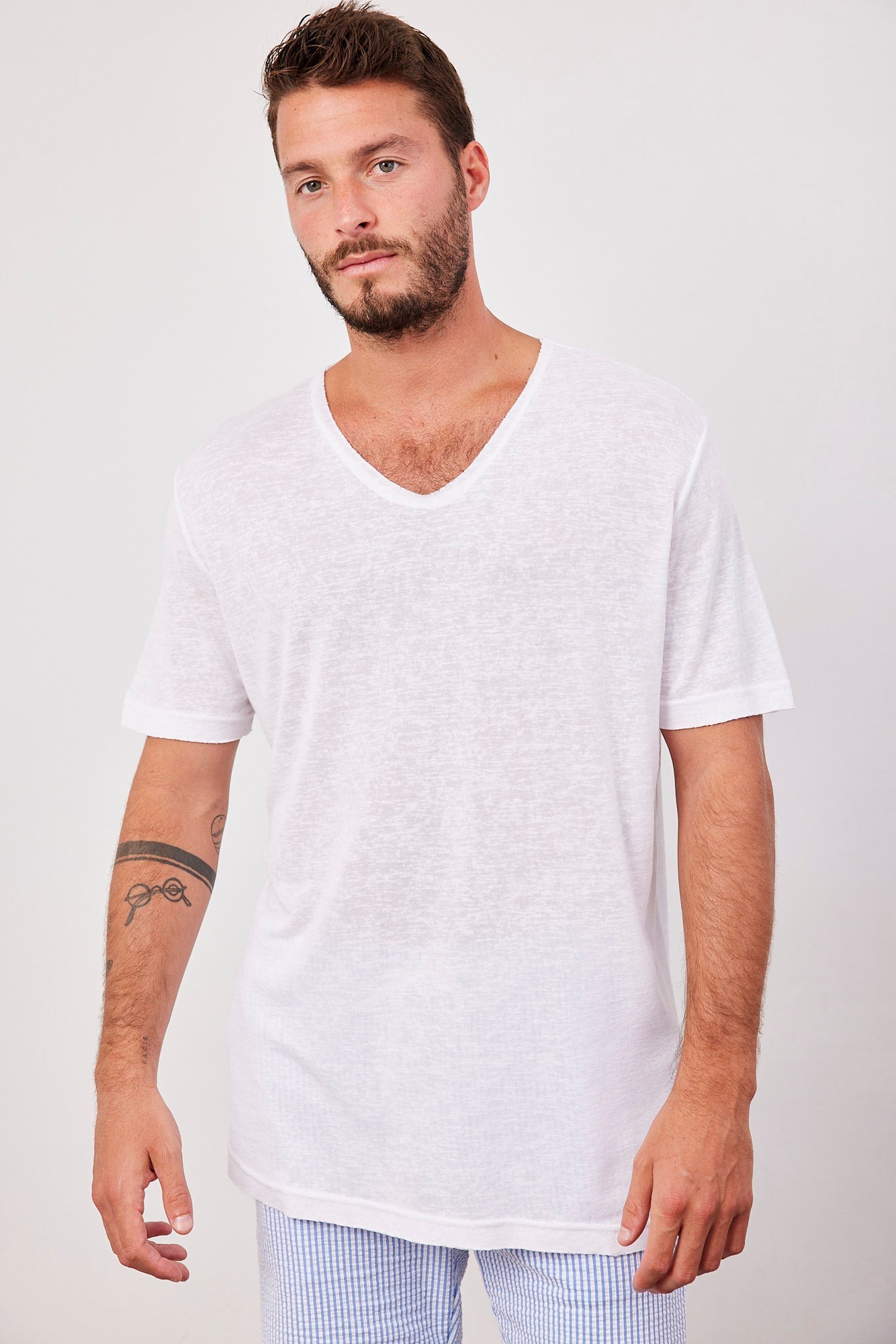 טי-שרט וי בד רך - ITAY BRANDS