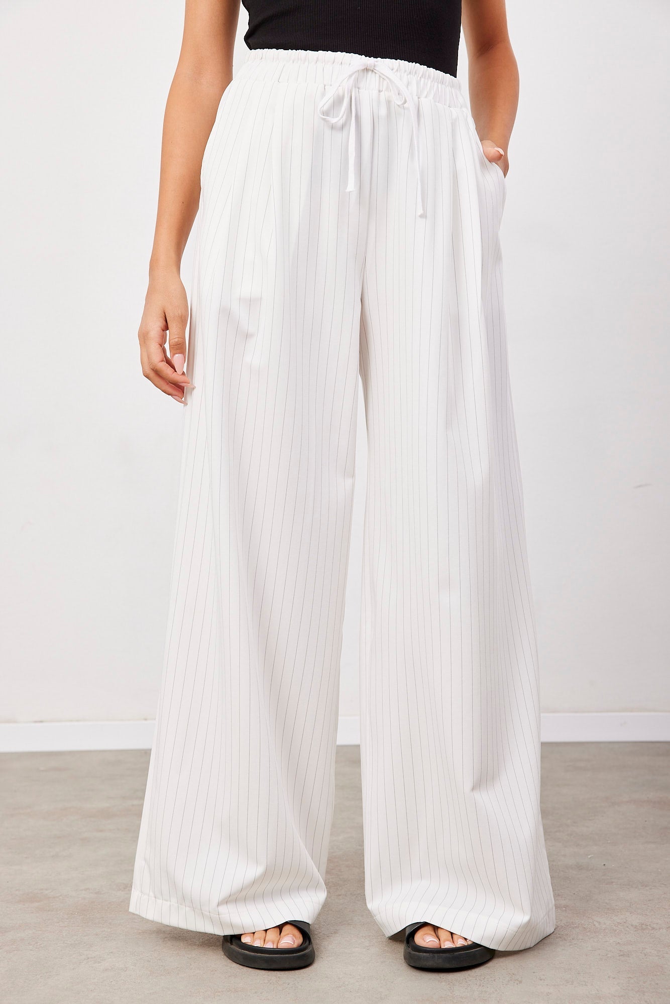 מכנסי פסים ארוכים מתרחבים - ITAY BRANDS