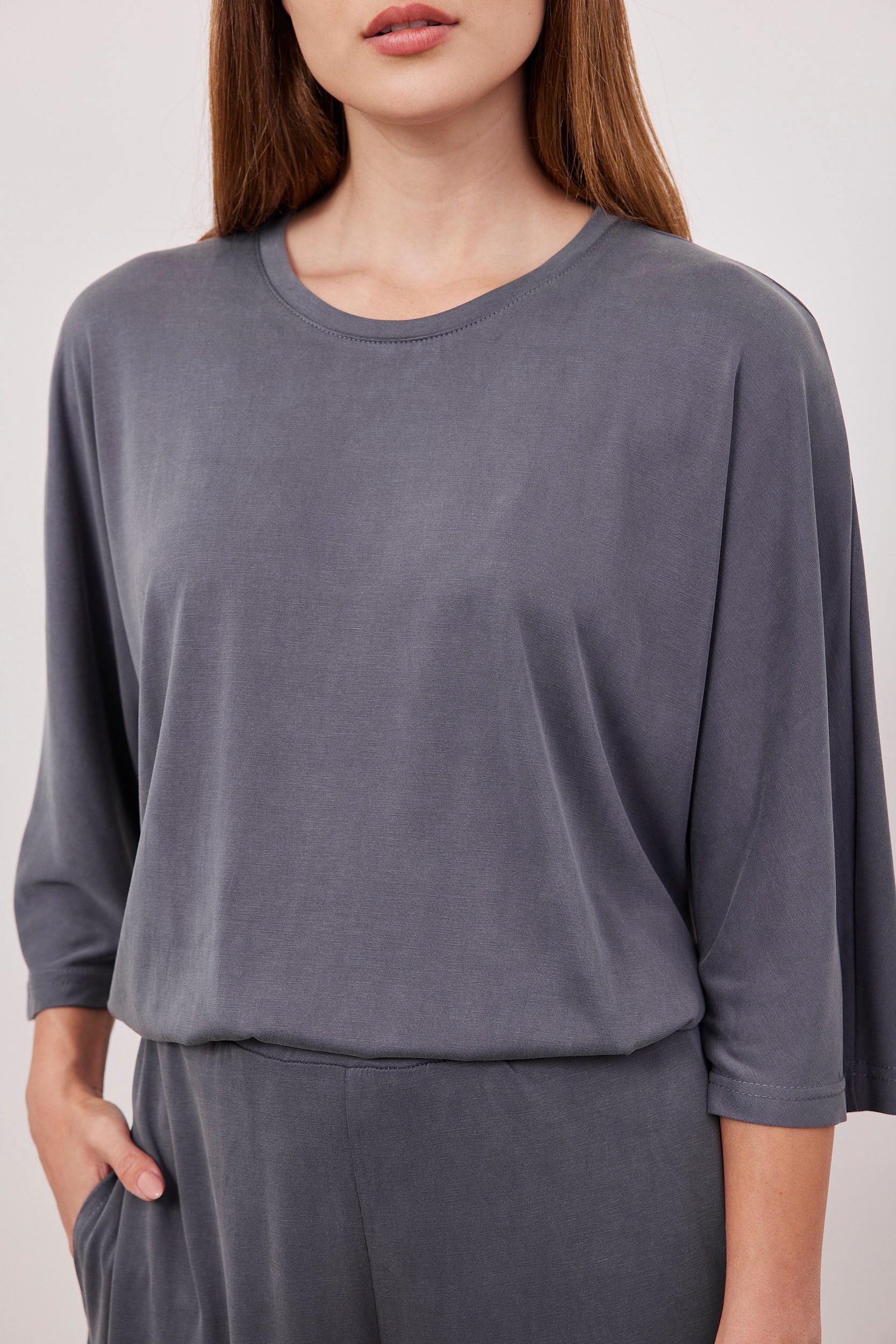 חולצת סריג מבד מודל