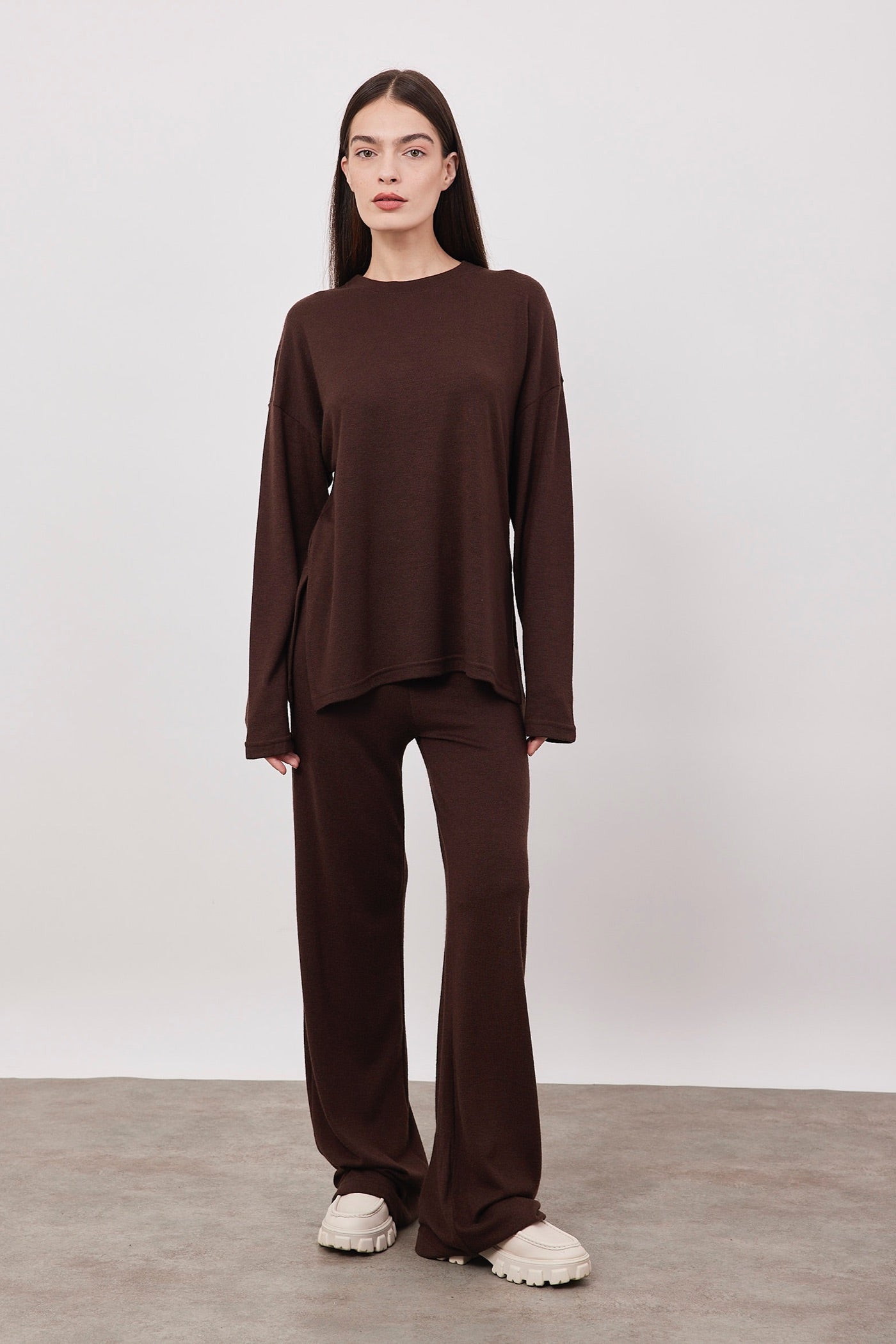 מכנסי סריג ארוכים עם גומי