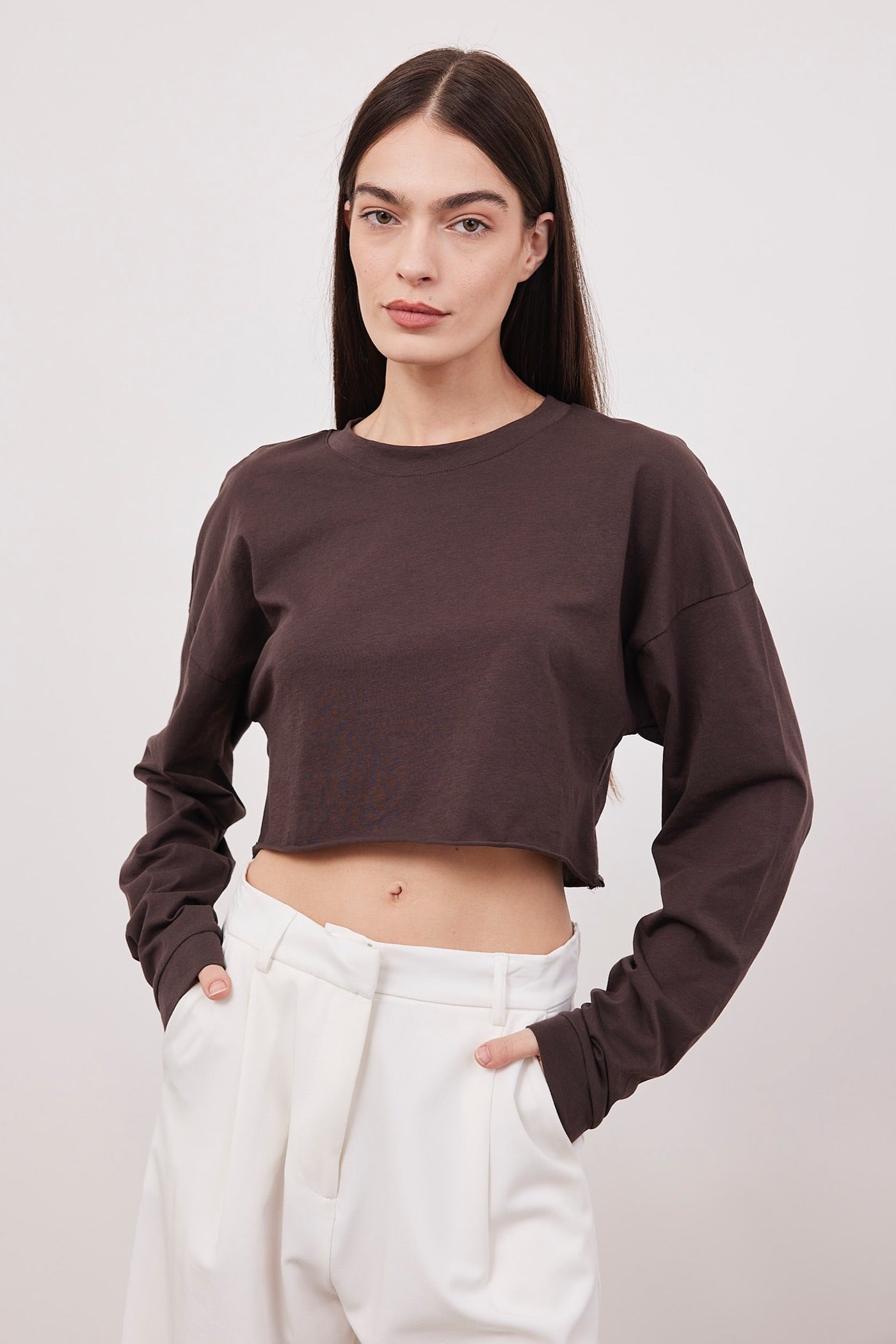 חולצת קרופ ארוכה בסיומת פרומה