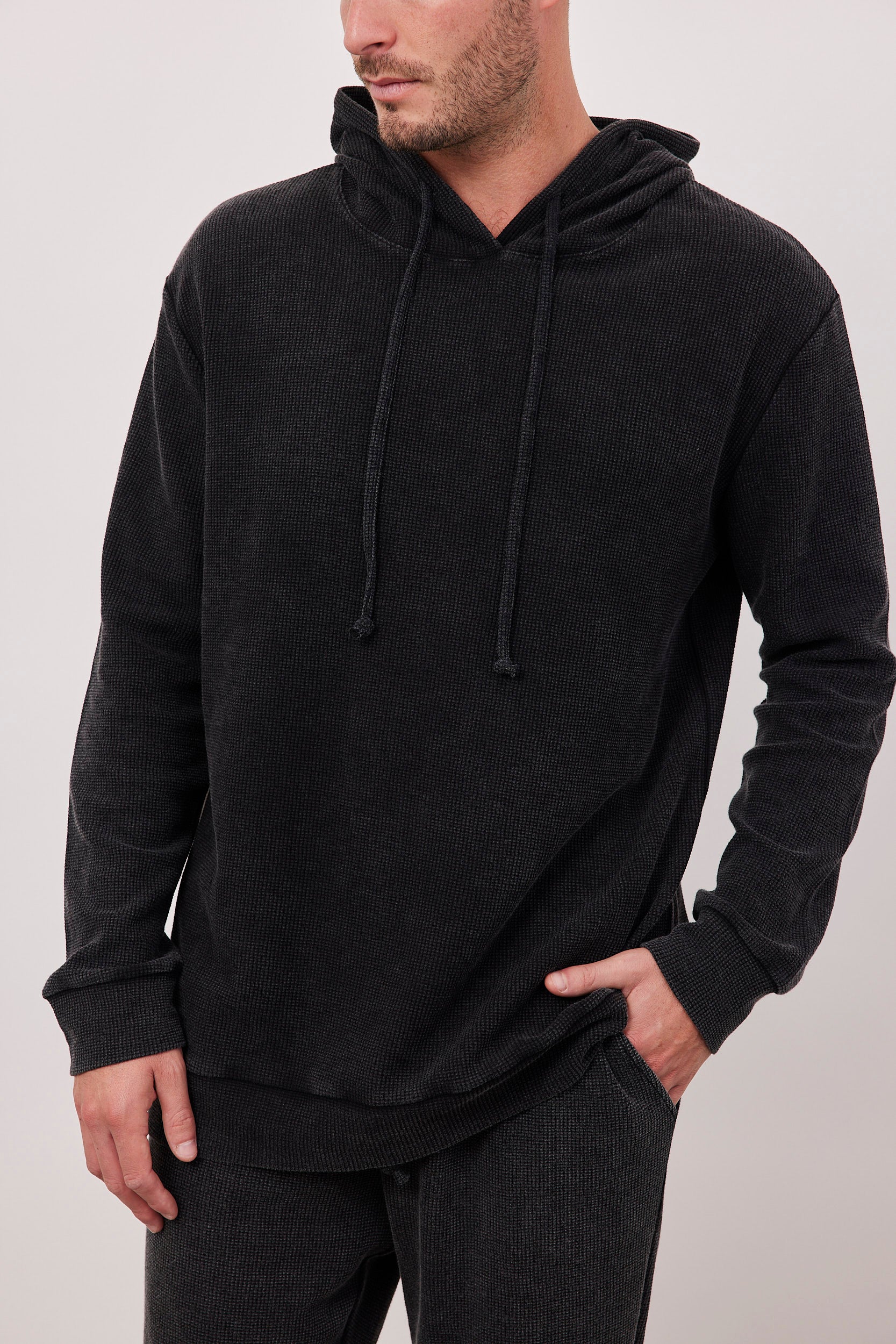 סווטשרט בד וופל עם צווארון