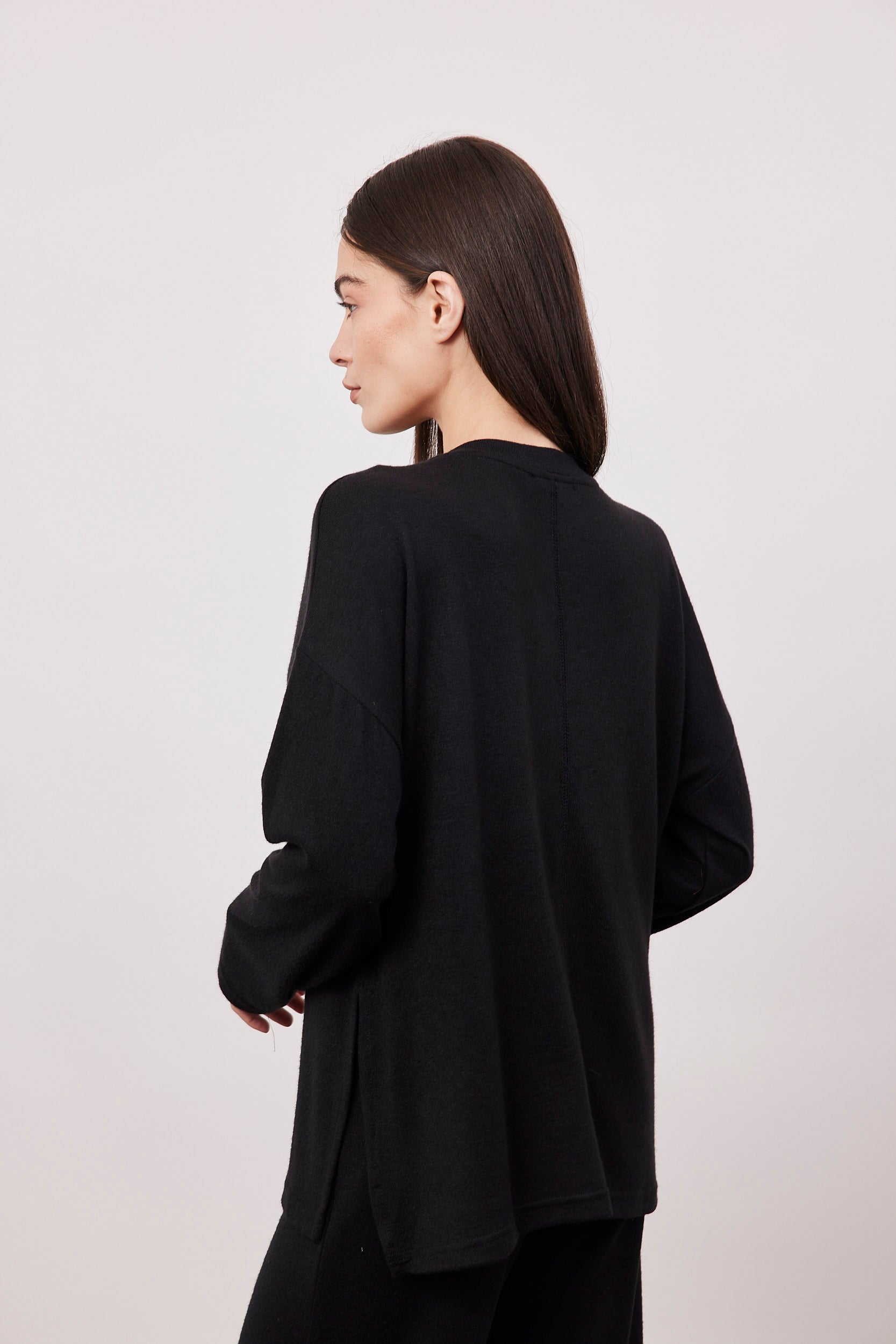 חולצת סריג ארוכה