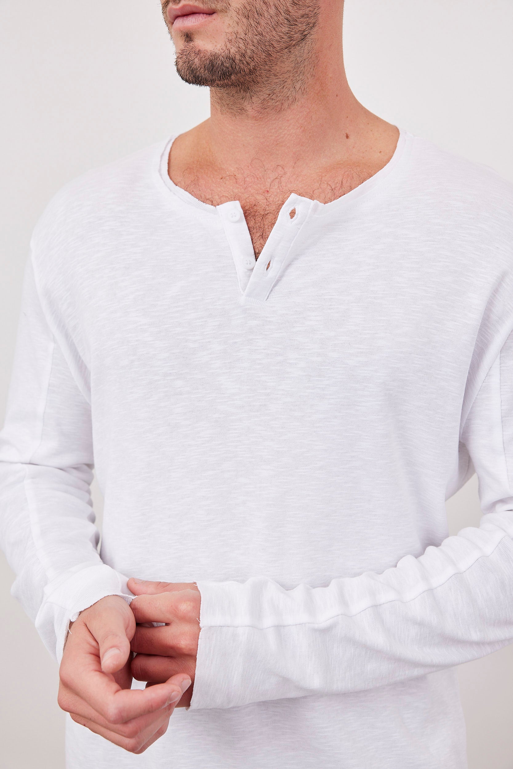 חולצה ארוכה בשילוב כפתורים