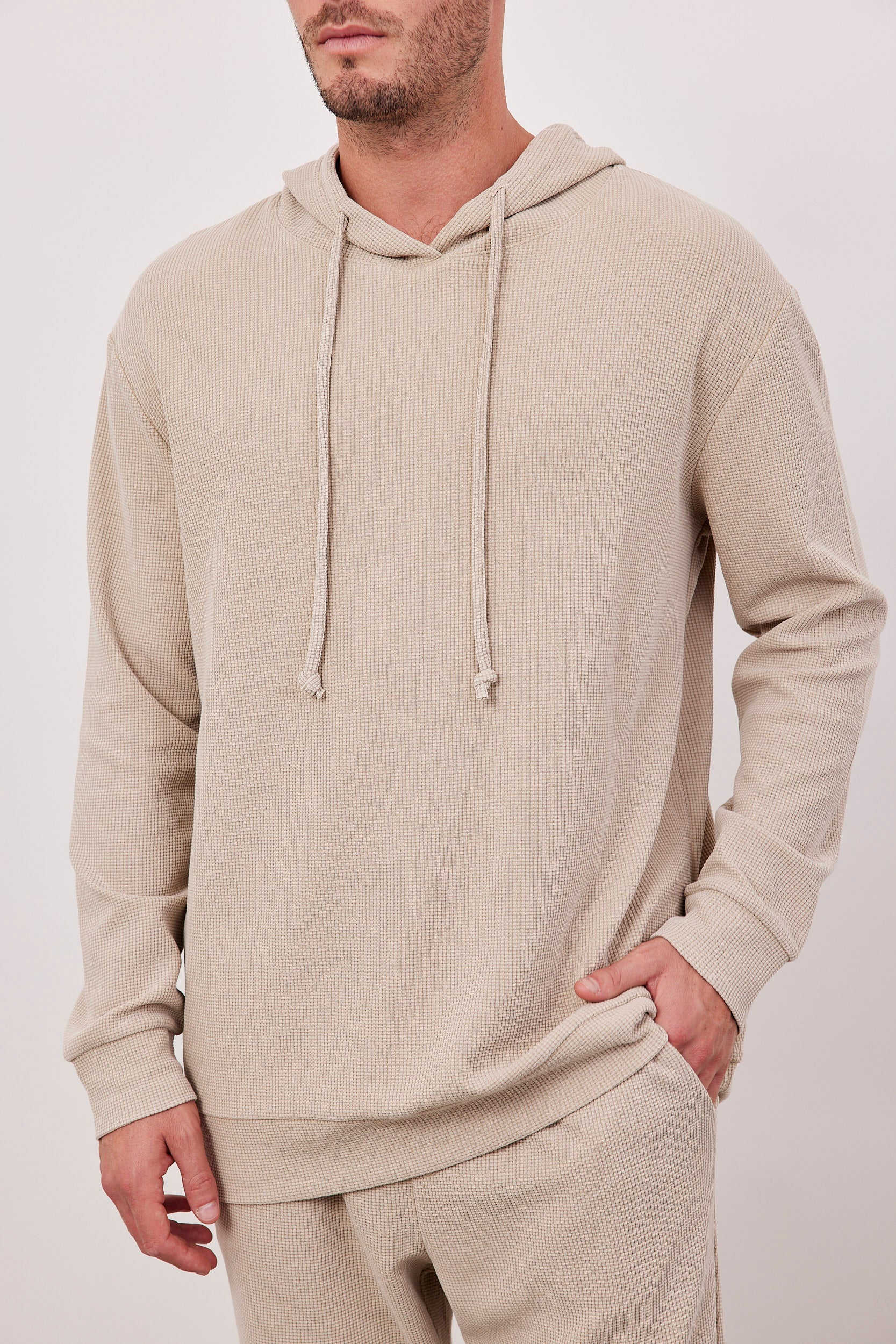 סווטשרט בד וופל עם צווארון