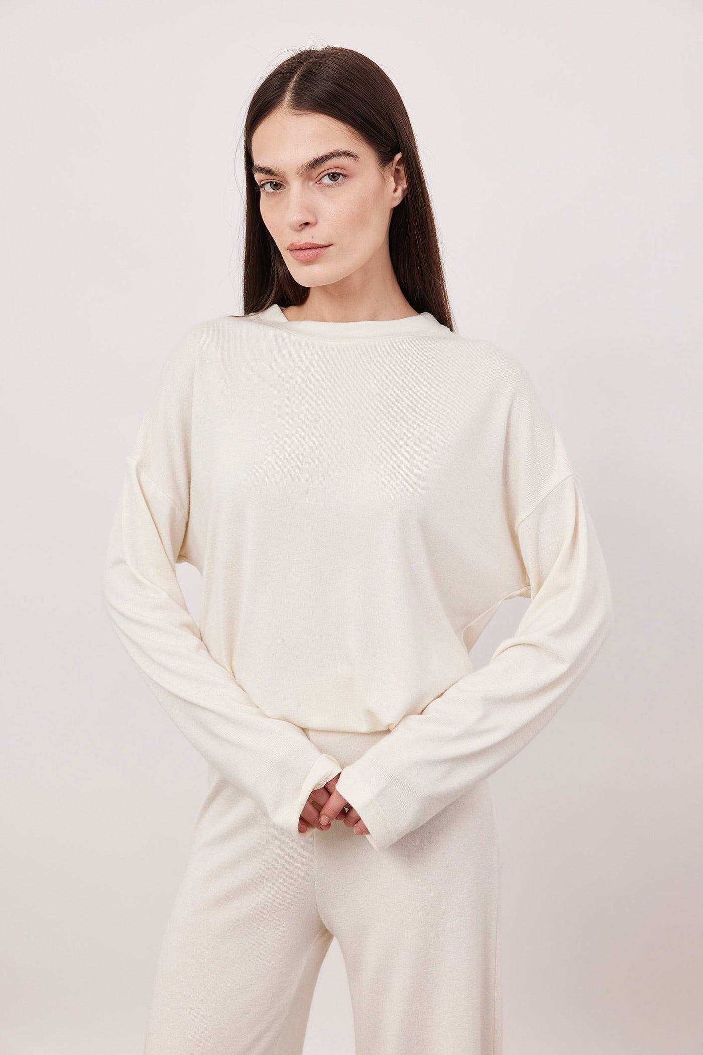 חולצת סריג ארוכה