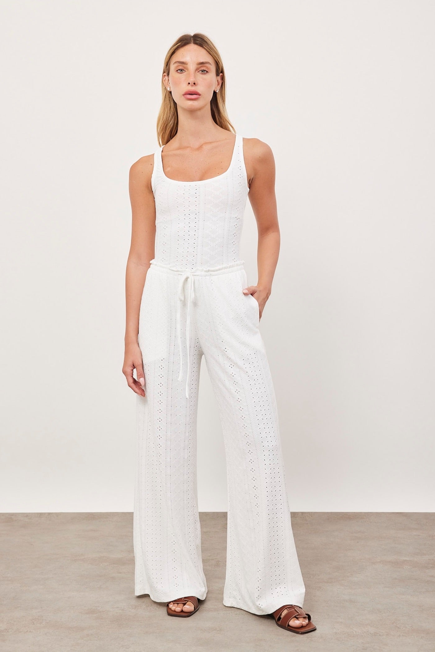 מכנסיים נשפכים במראה תחרה - ITAY BRANDS