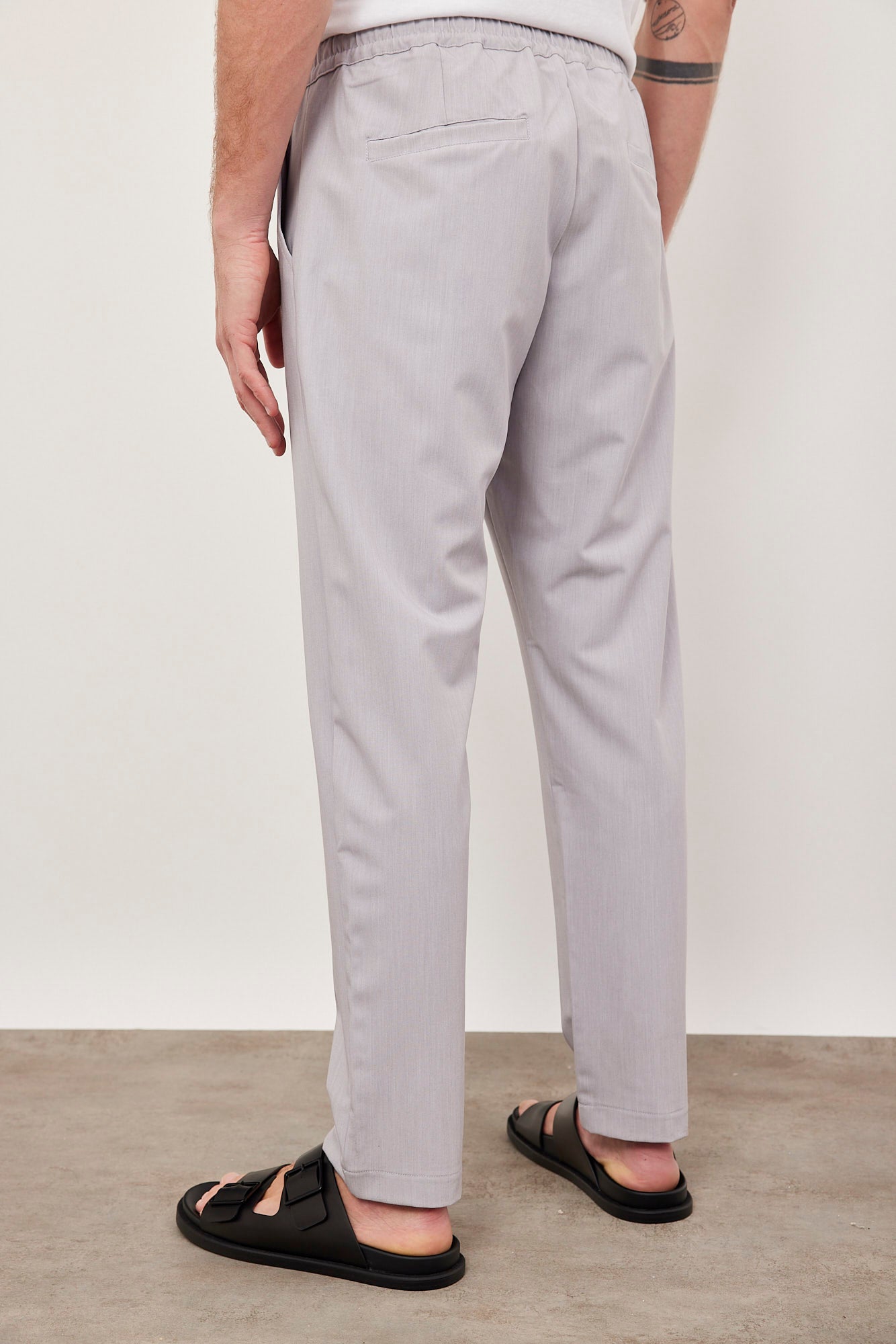 מכנסיים במראה מחוייט עם גומי במות - ITAY BRANDS