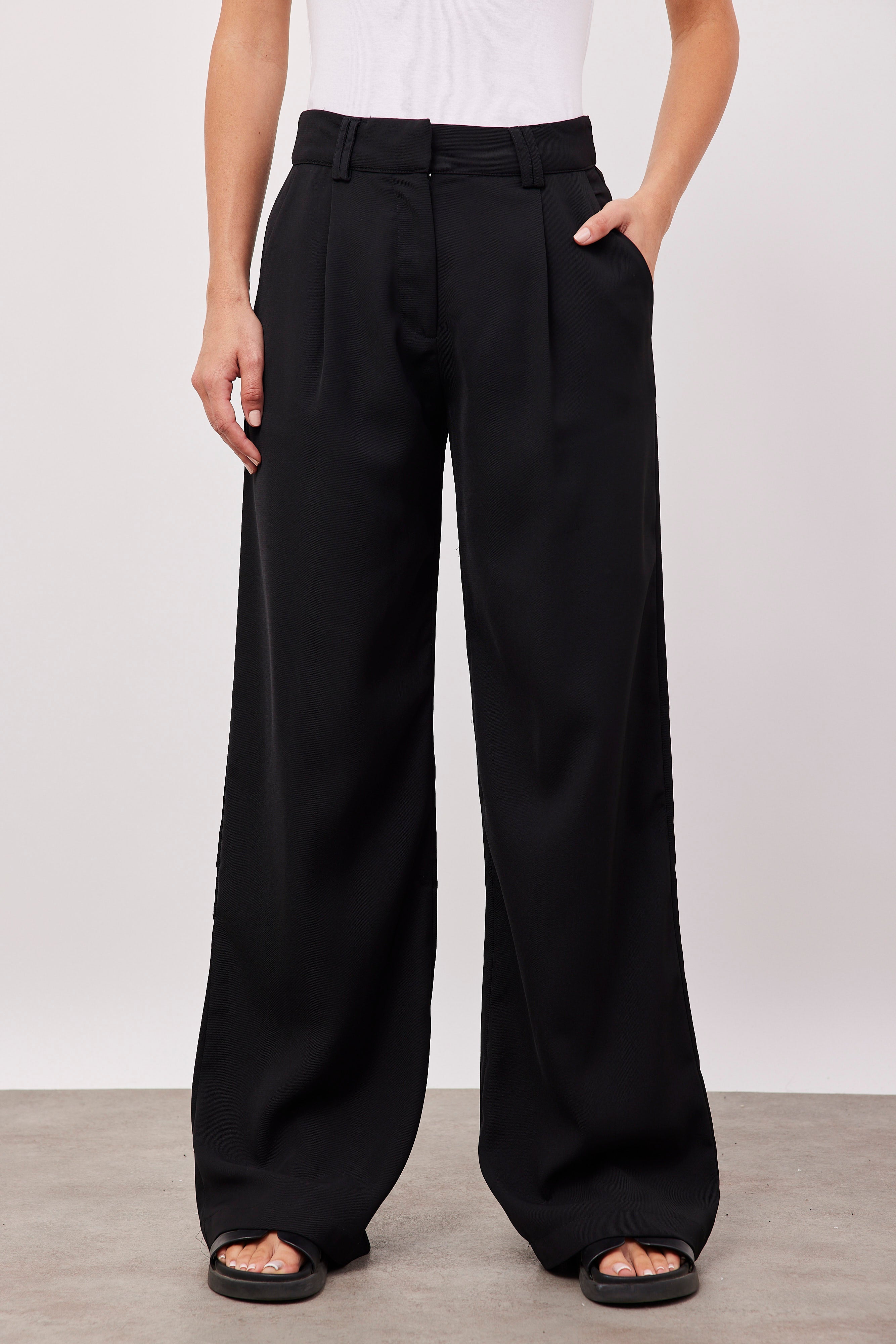 מכנסיים מחויטים מתרחבים - ITAY BRANDS