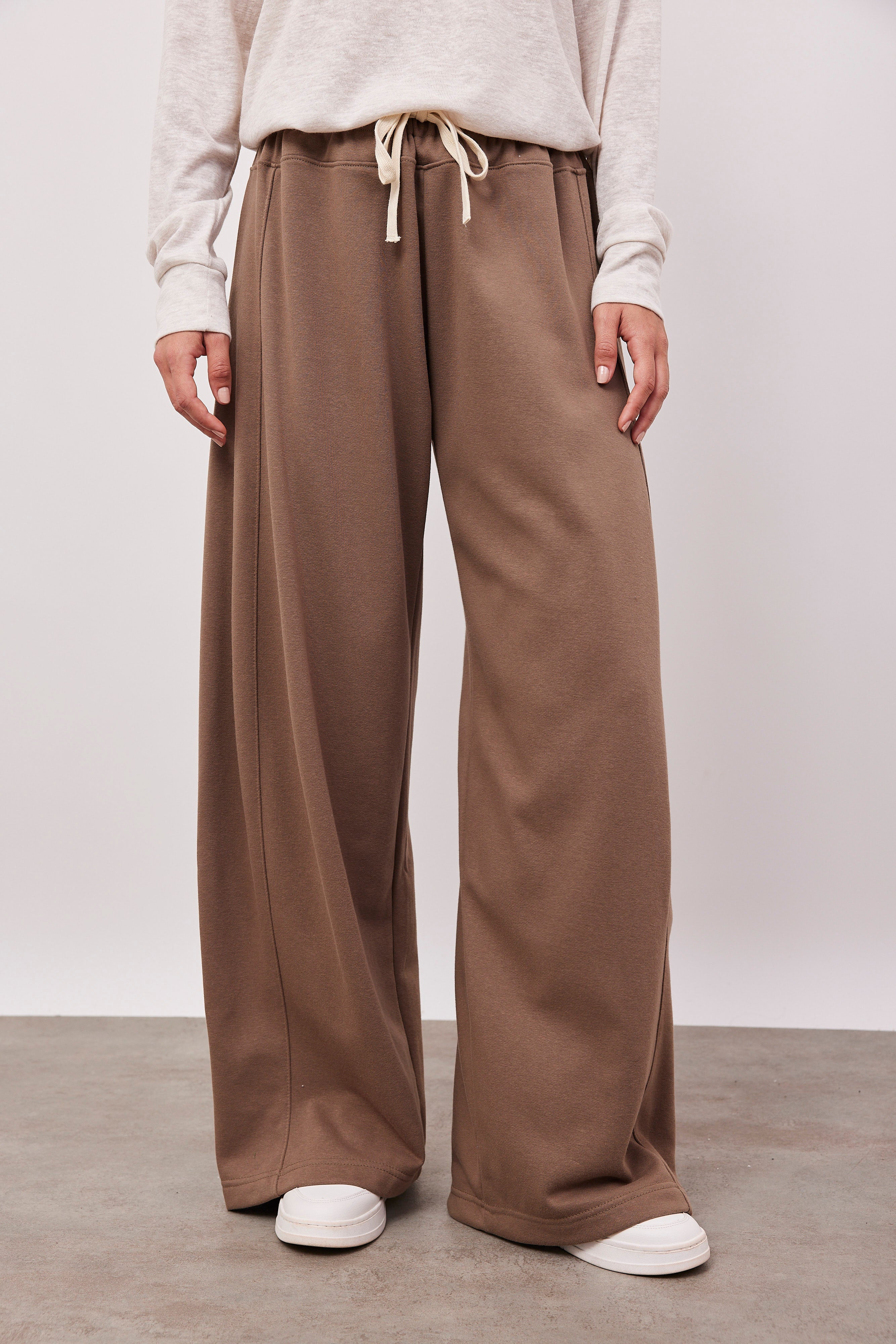 מכנסי טרנינג רחבים - ITAY BRANDS