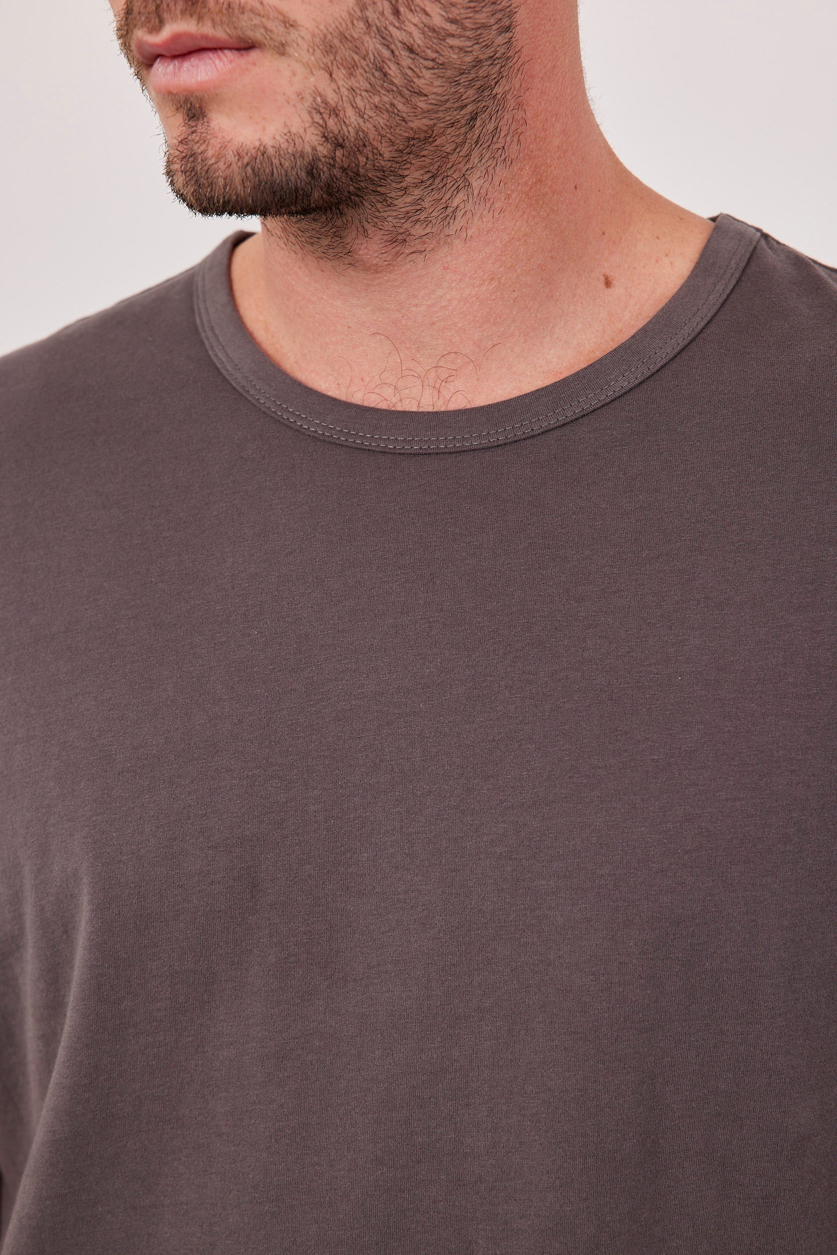 חולצת בייסיק גזרה רחבה