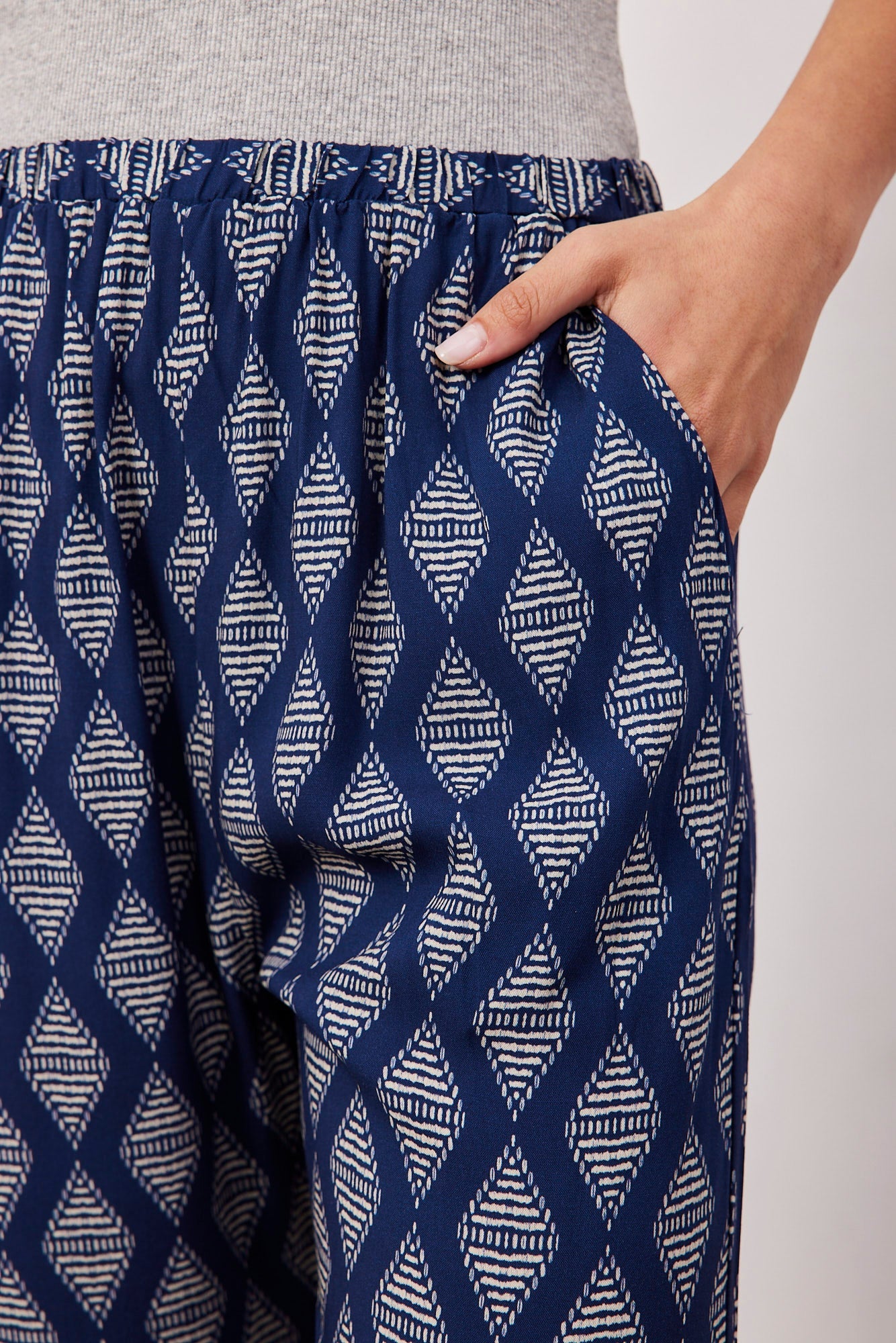 מכנסיים רחבים בהדפס - ITAY BRANDS