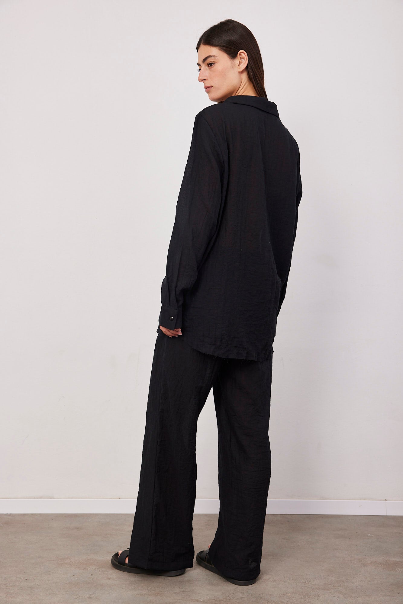 חליפה שקפקפה בסיומת פרומה - ITAY BRANDS