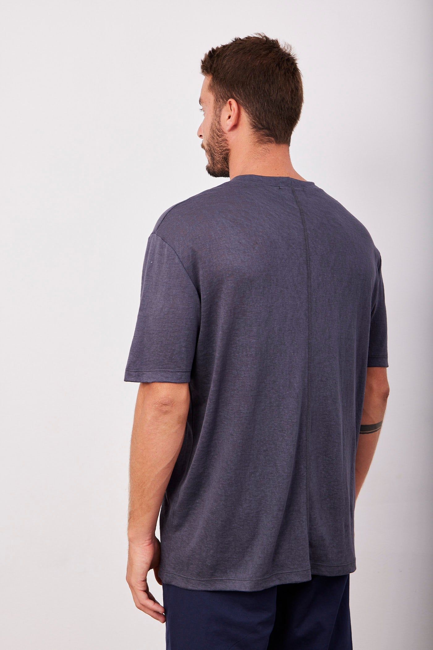 טי-שרט במראה פשתן - ITAY BRANDS