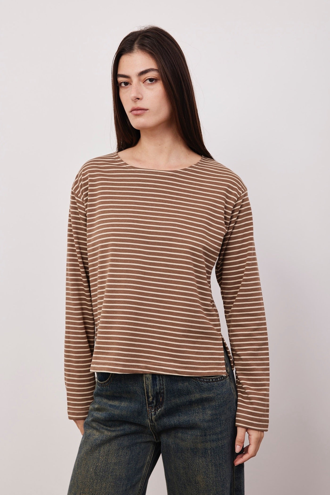 חולצת טריקו בהדפס פסים - ITAY BRANDS