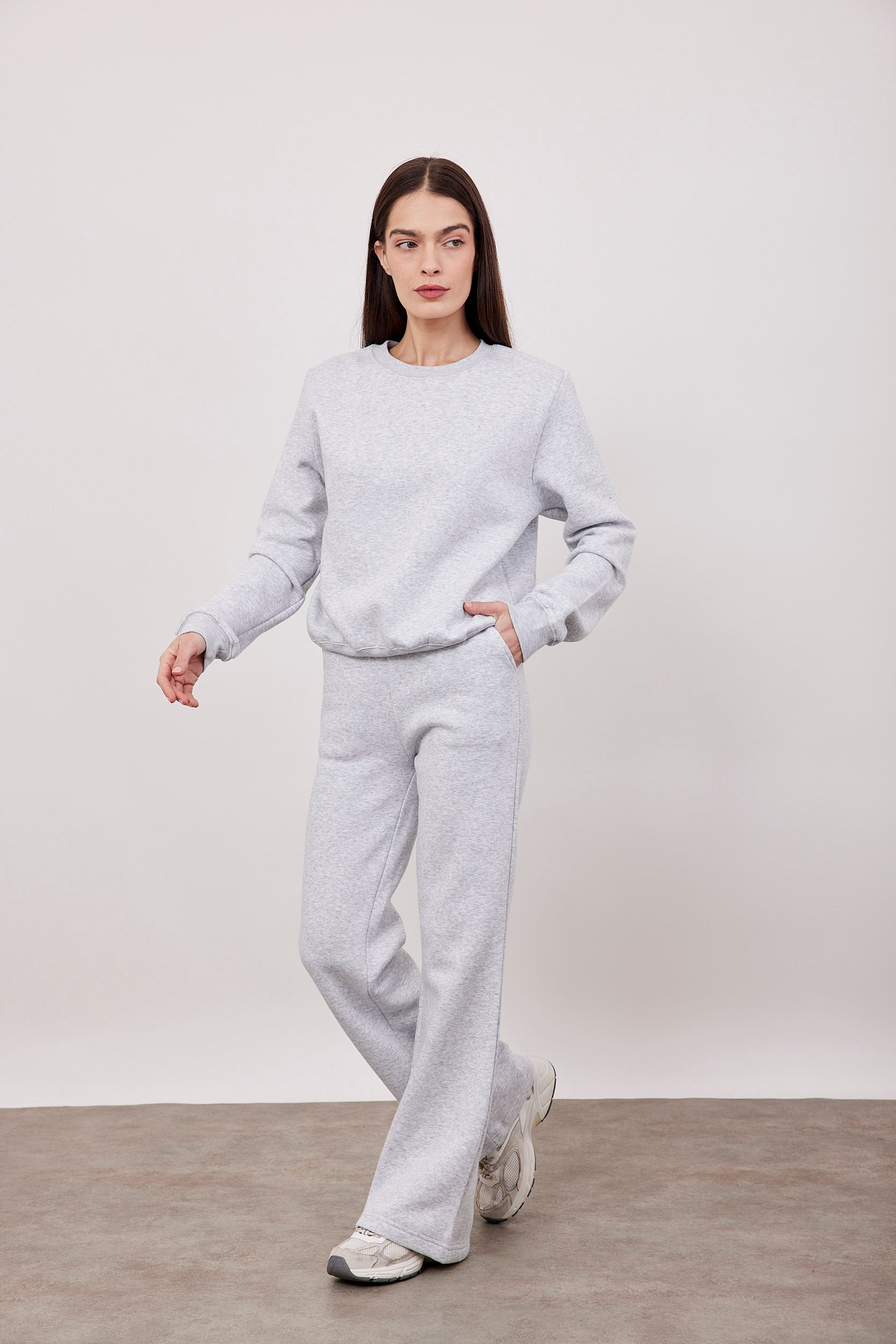 מכנסי פוטר מתרחבים