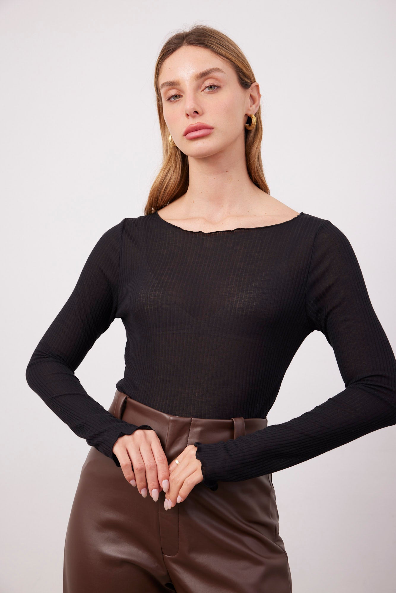 חולצה שקפקפה בסיומת בייבי לוק - ITAY BRANDS