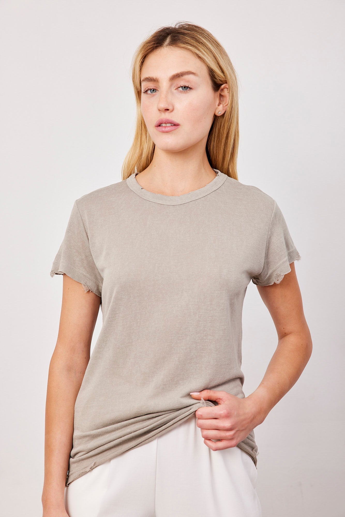 טי-שרט ניקי בסיומת פרומה - ITAY BRANDS