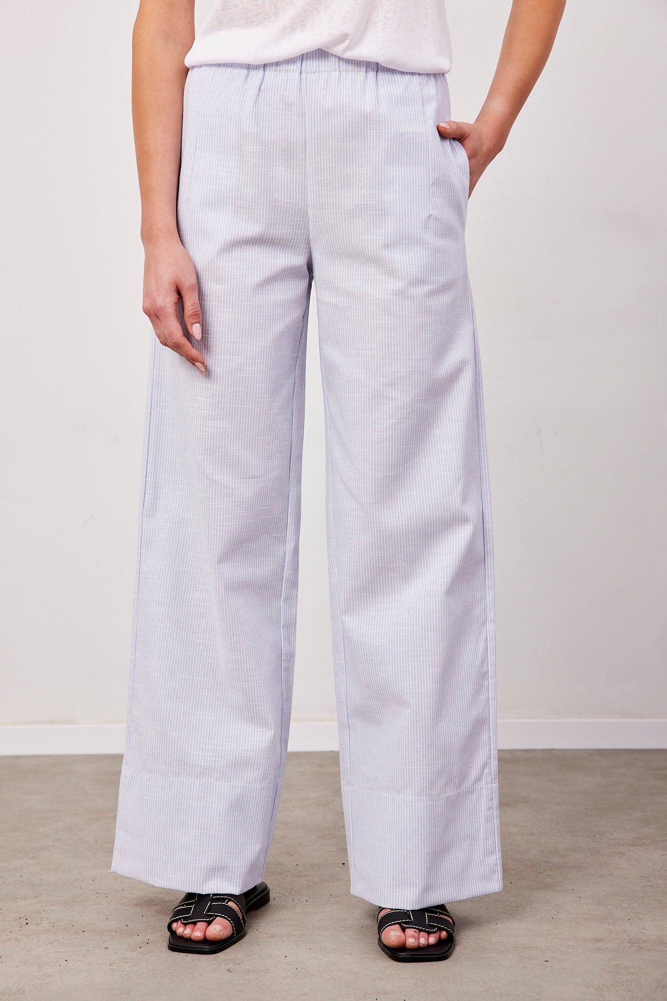 מכנסי פסים בשילוב בד פשתן - ITAY BRANDS