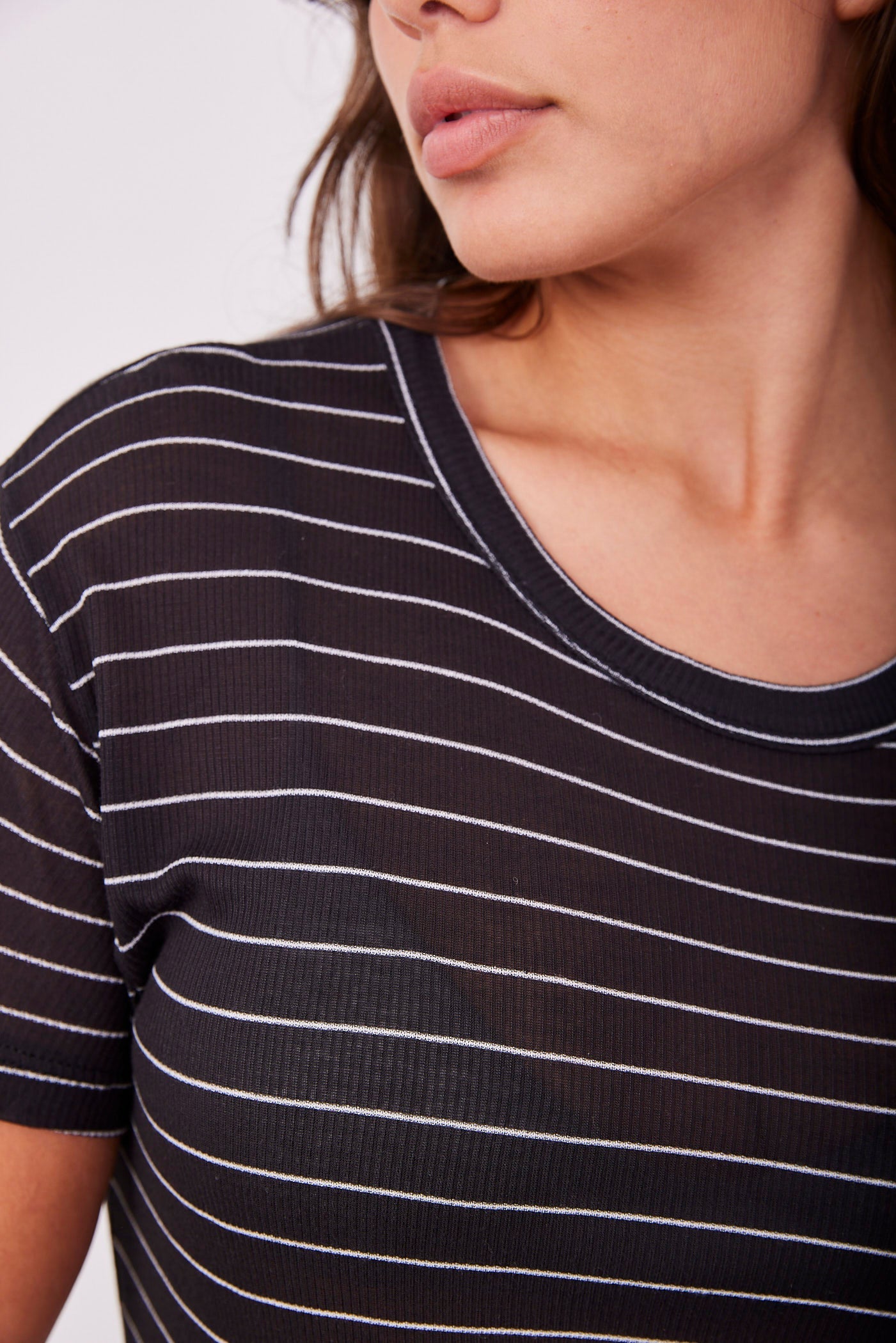 טי-שרט ניקי פסים רכה - ITAY BRANDS