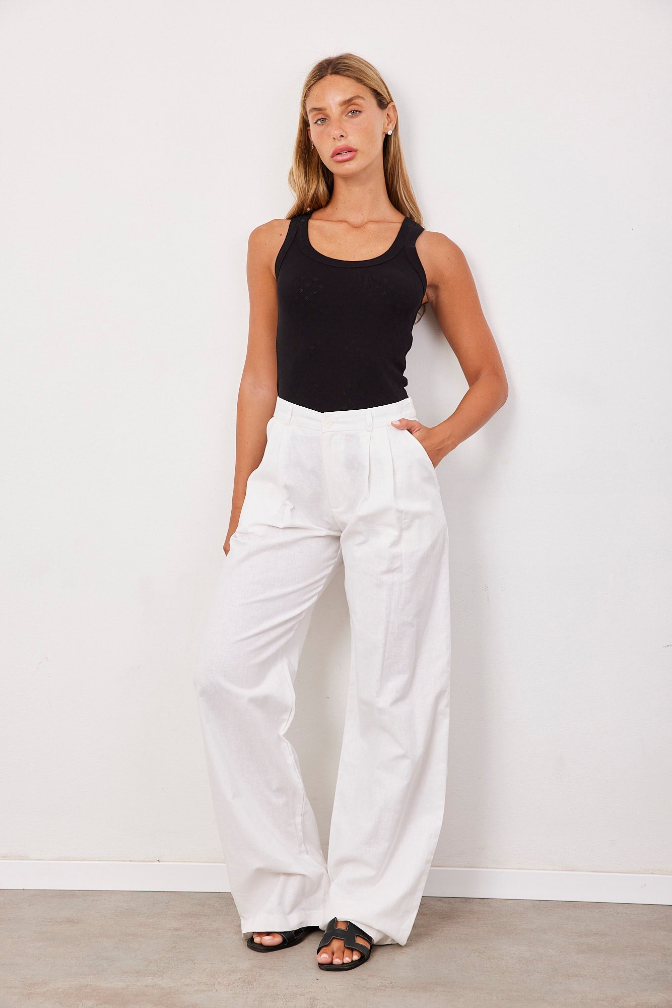 מכנסיים מחויטים מבד פשתן מעורב - ITAY BRANDS