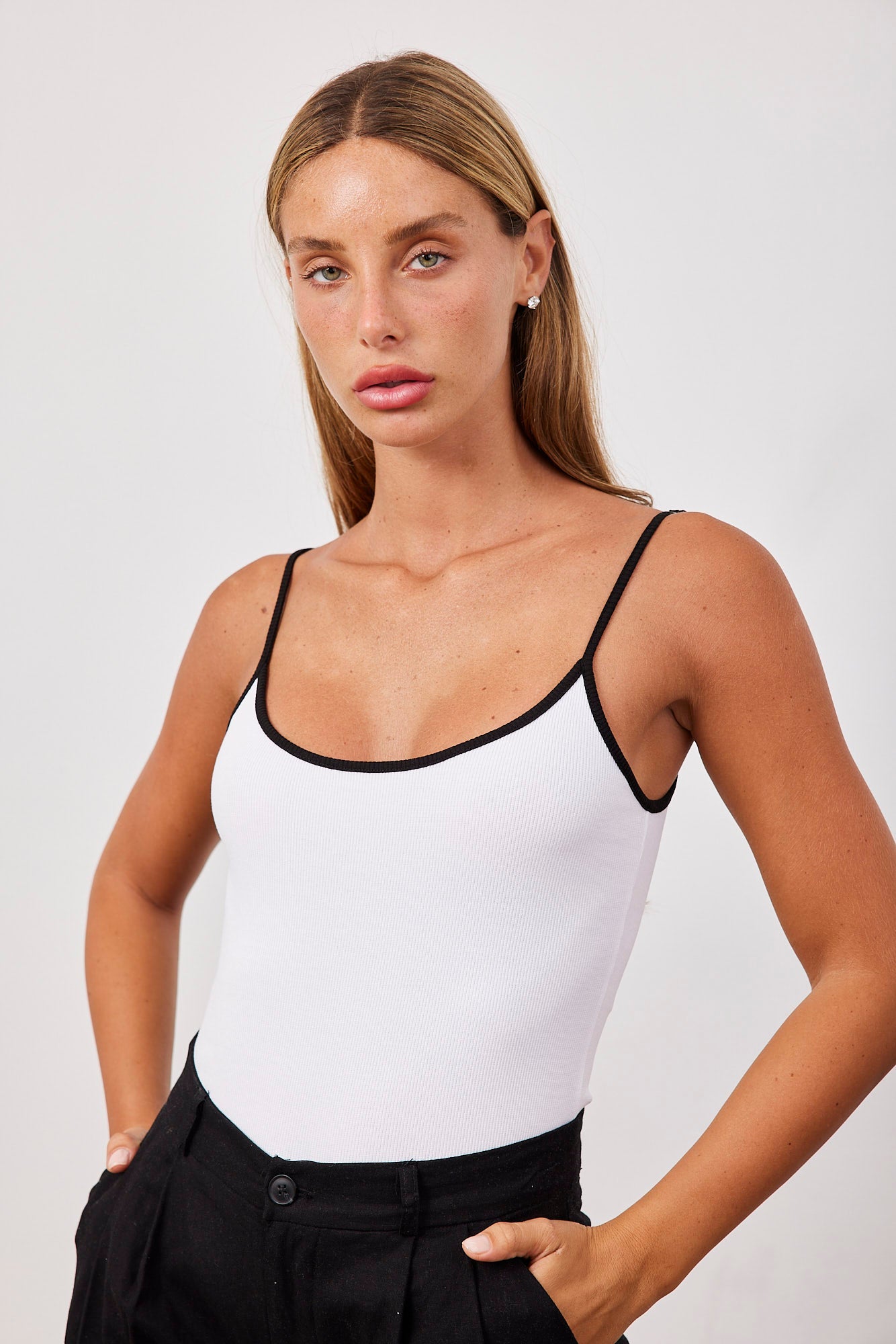 גופיית ספגטי ריב קולור בלוק - ITAY BRANDS