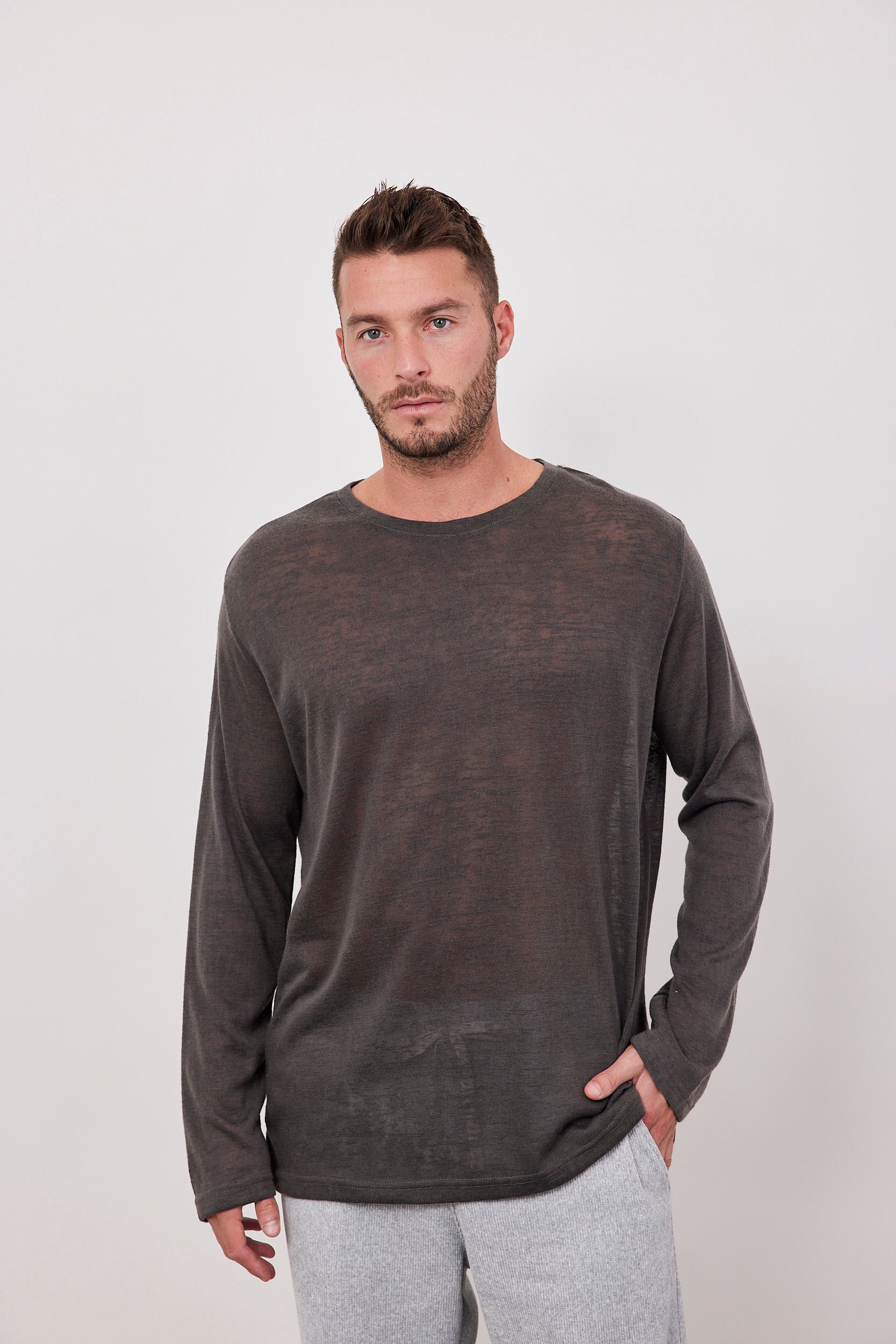 חולצה ארוכה בטקסטורה גזרה רחבה