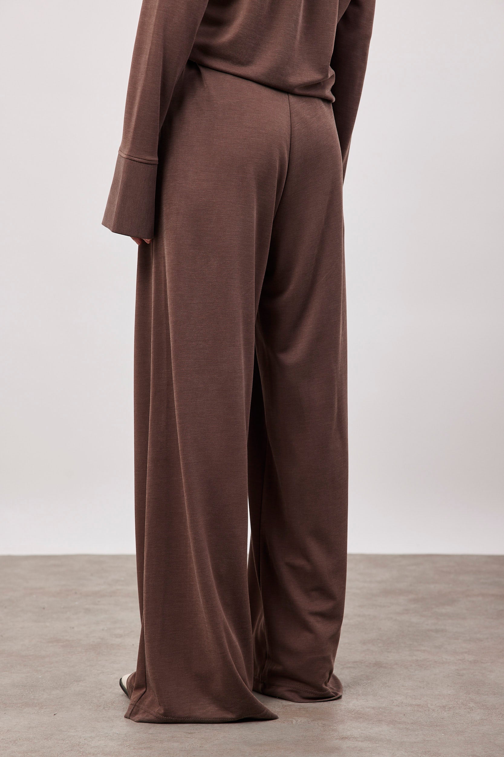 מכנסי מודל ארוכים