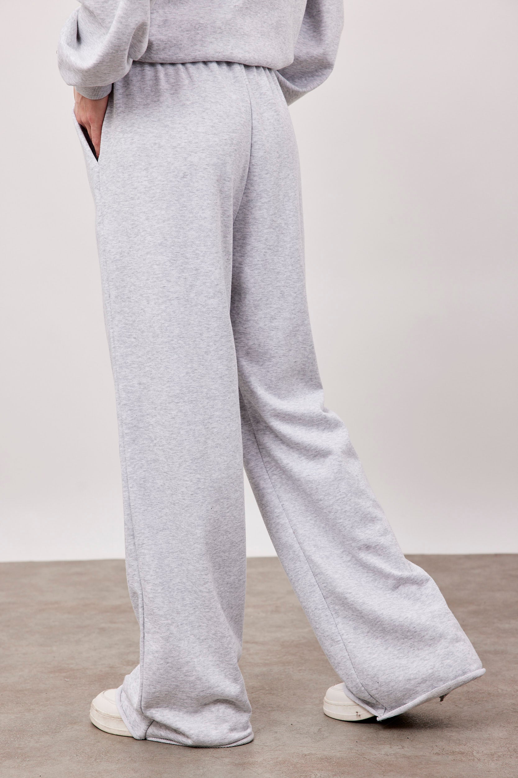 מכנסי פרנץ טרי בסיומת גזורה