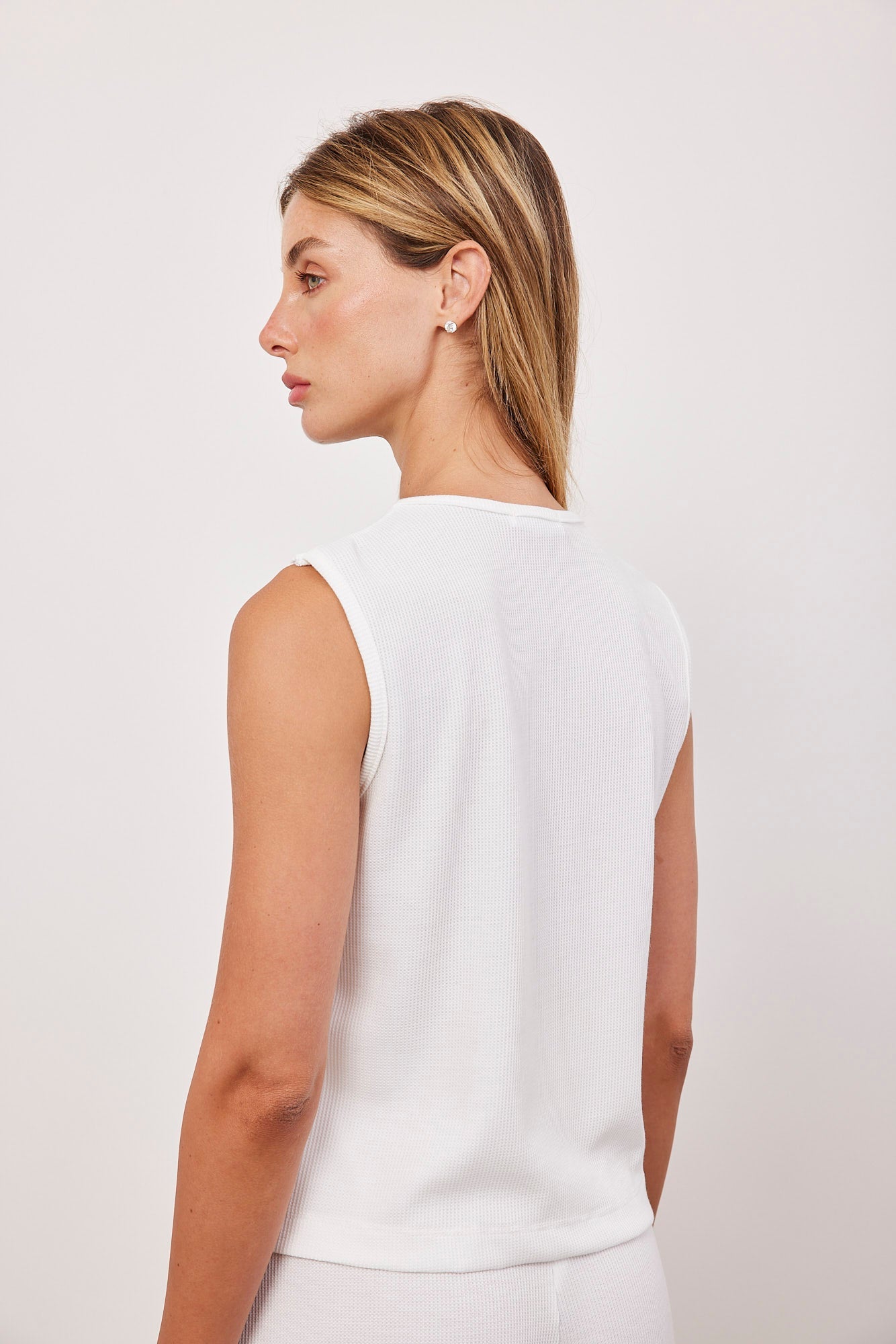 וסט מבד וופל - ITAY BRANDS