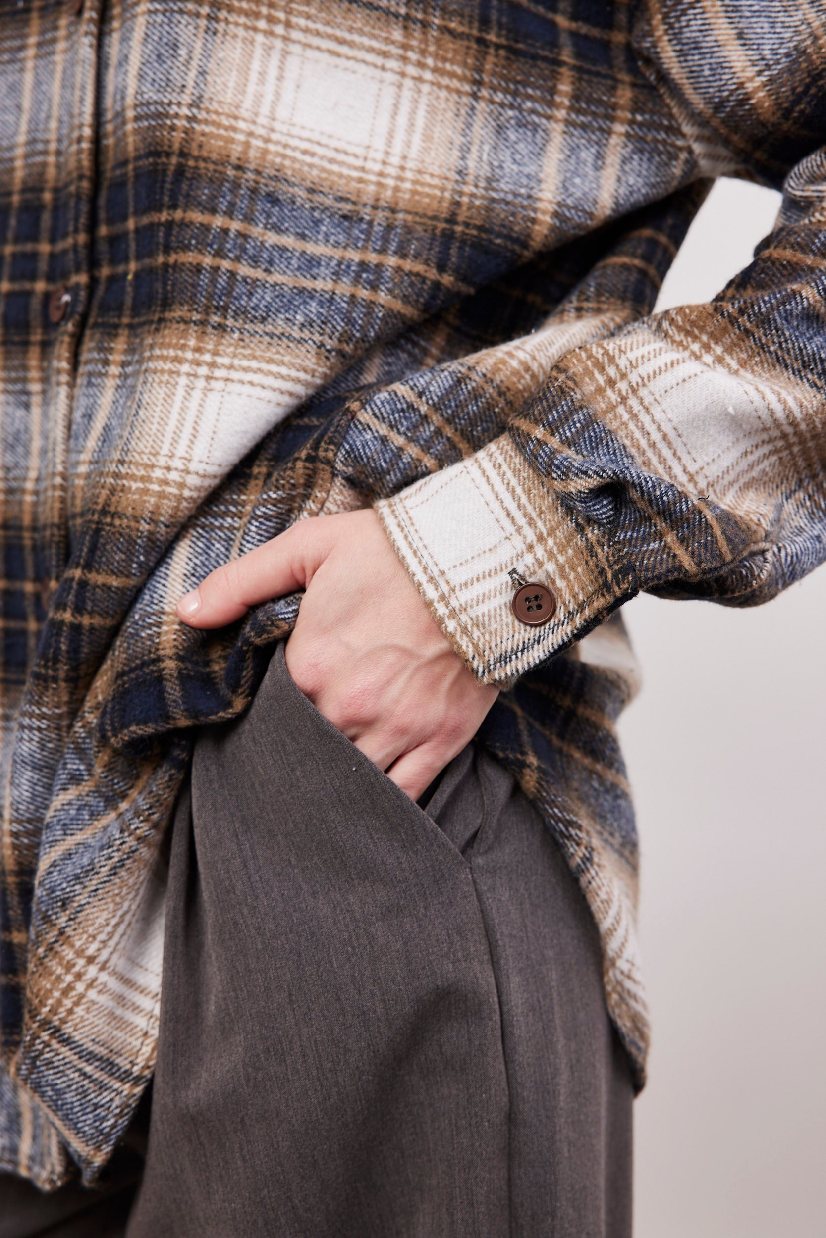 גקט משבצות ארוך