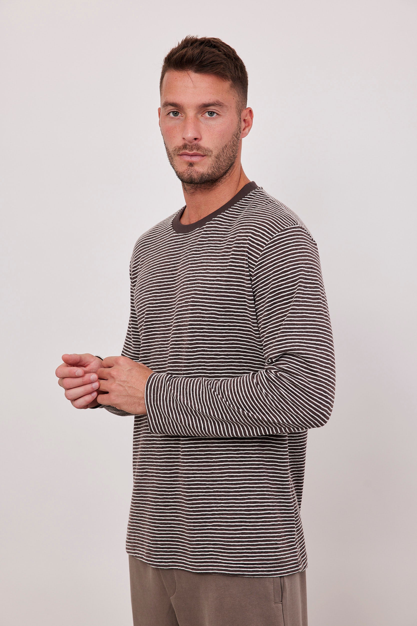 חולצת סריג דקה בהדפס פסים